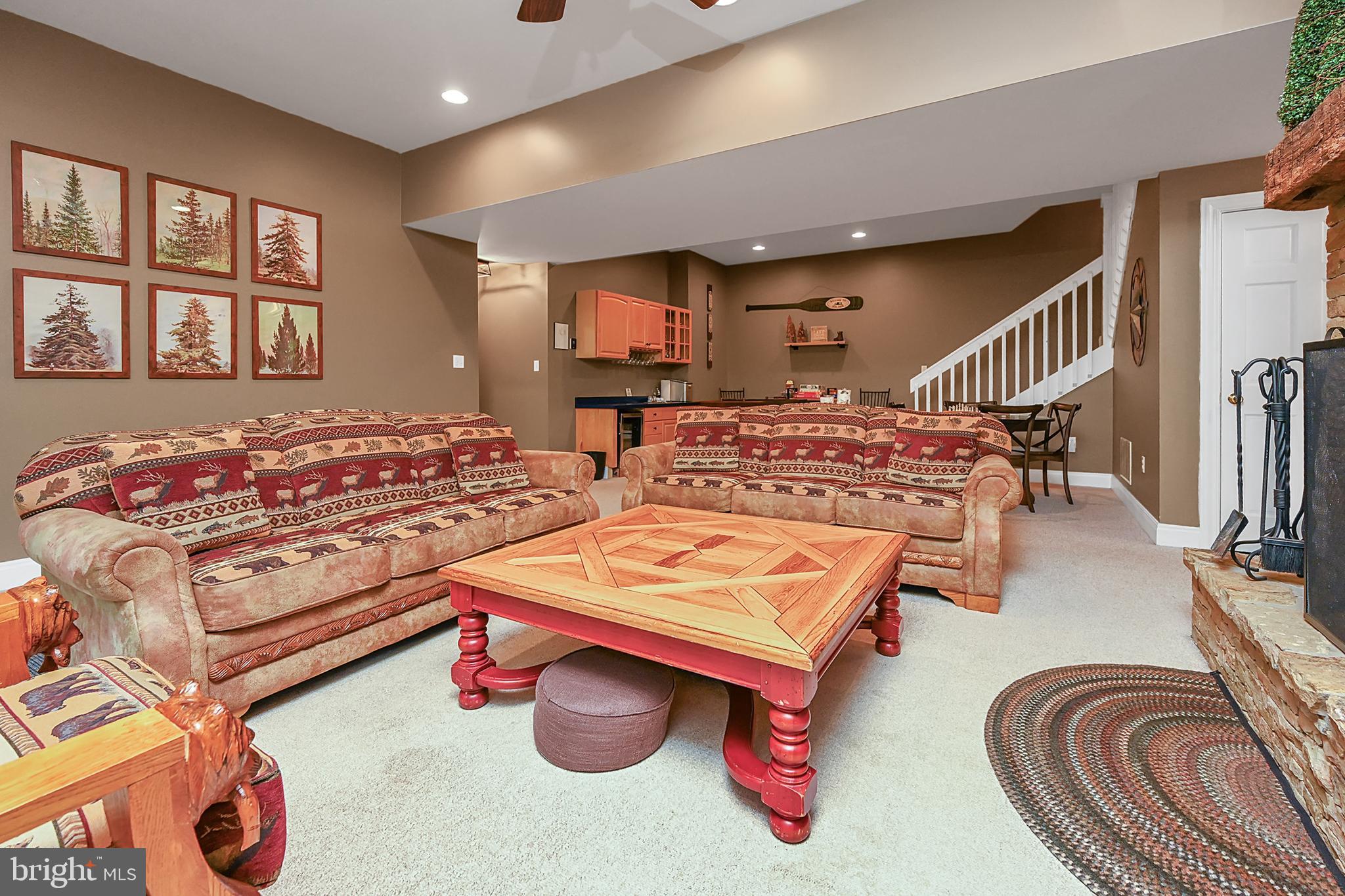 SANDY SHORES - Residential