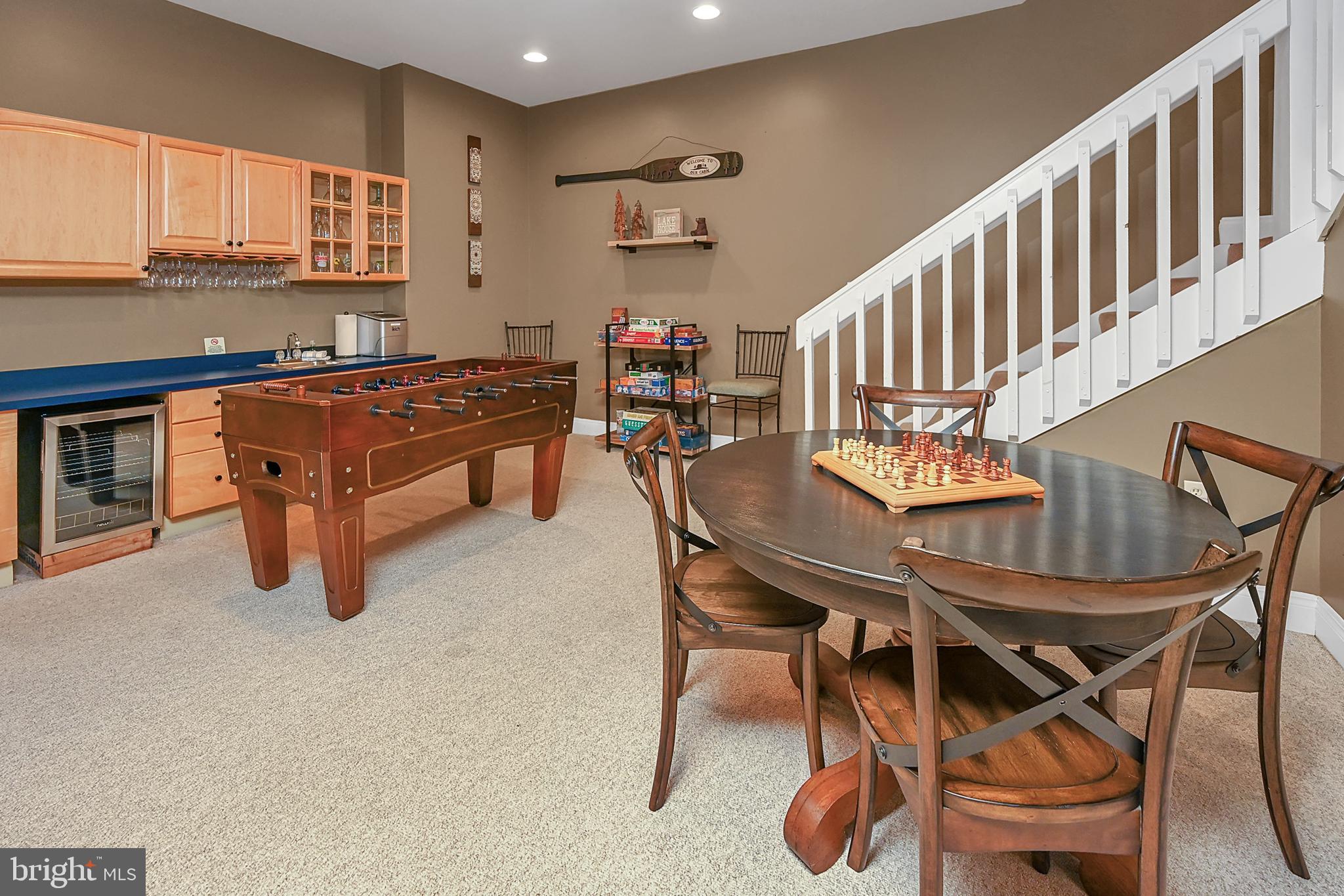 SANDY SHORES - Residential