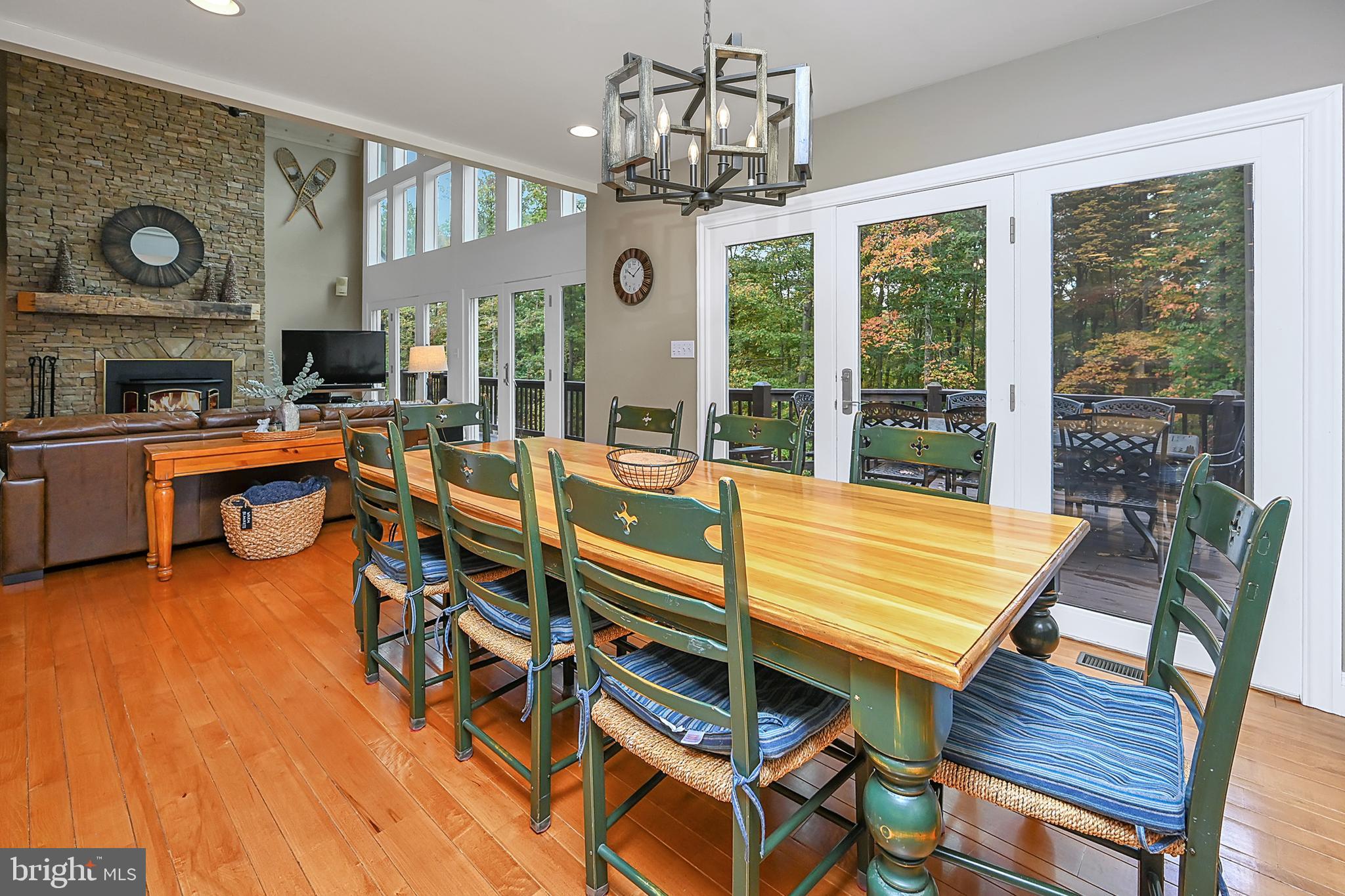 SANDY SHORES - Residential