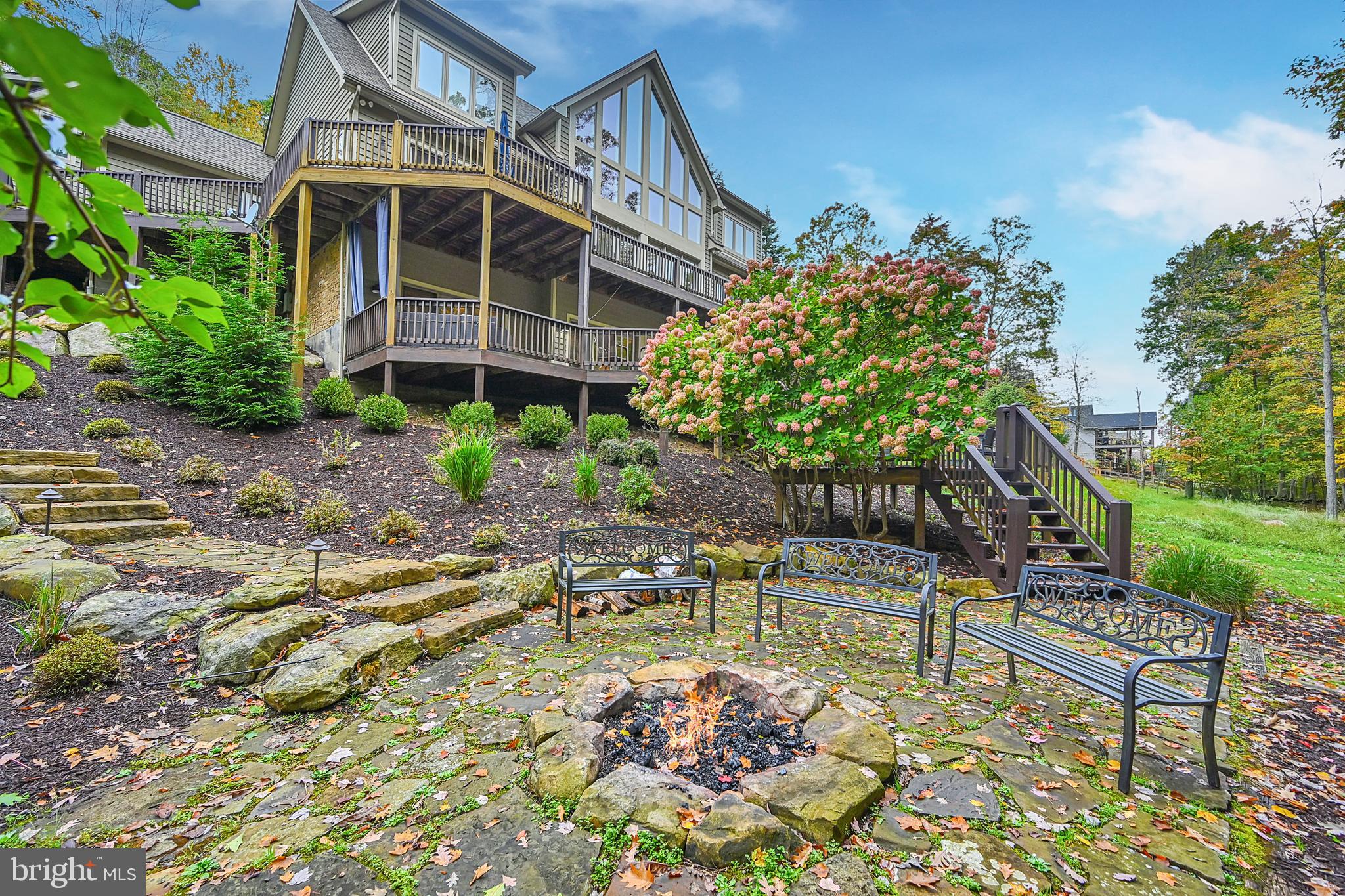 SANDY SHORES - Residential