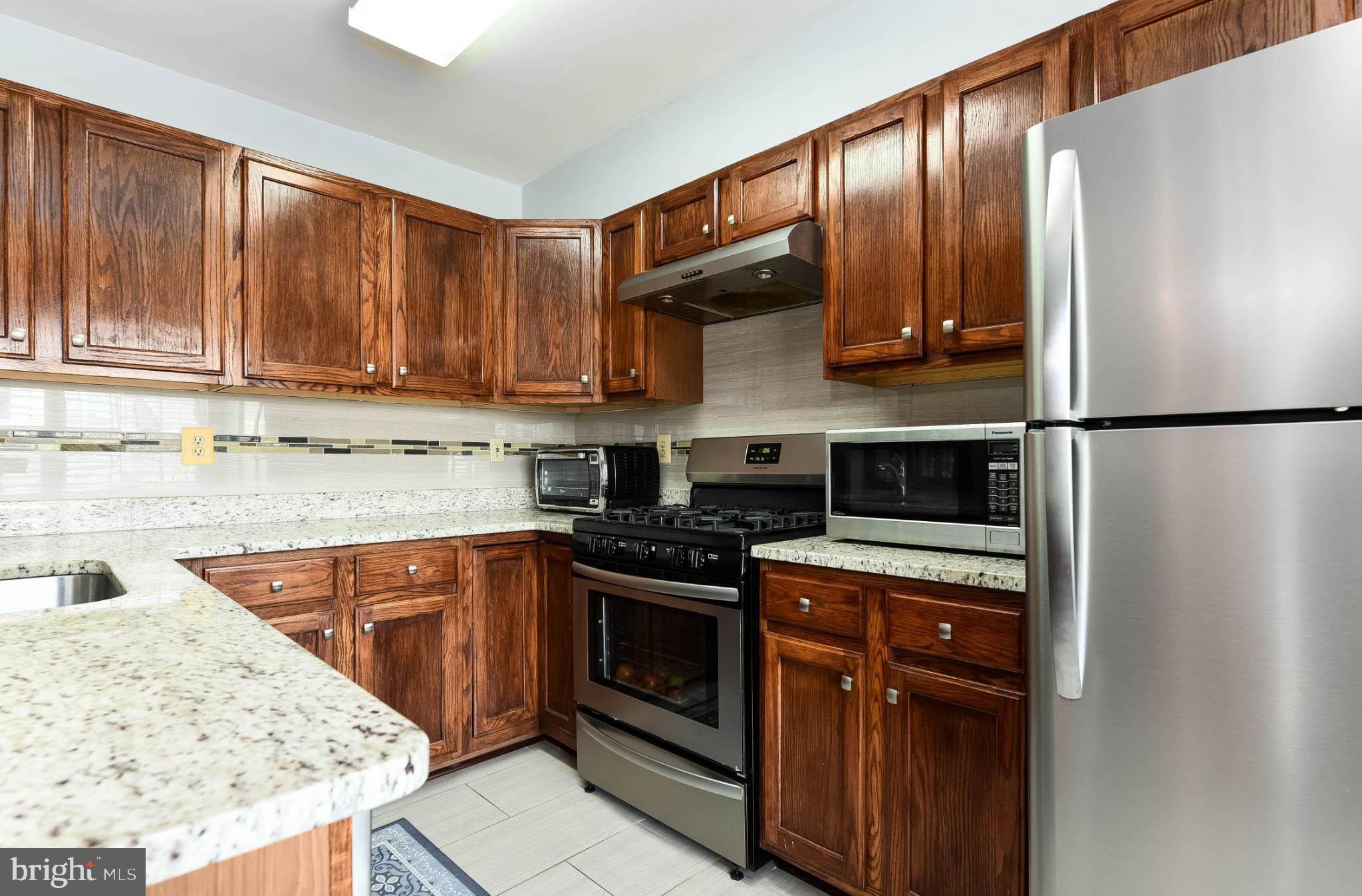 GROVEWOOD - Residential