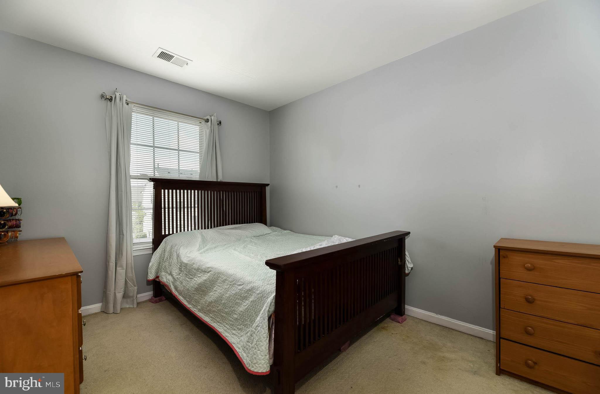 GROVEWOOD - Residential