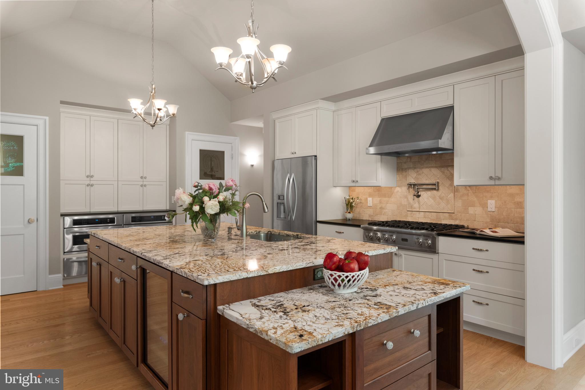 GIBSON ISLAND - Residential