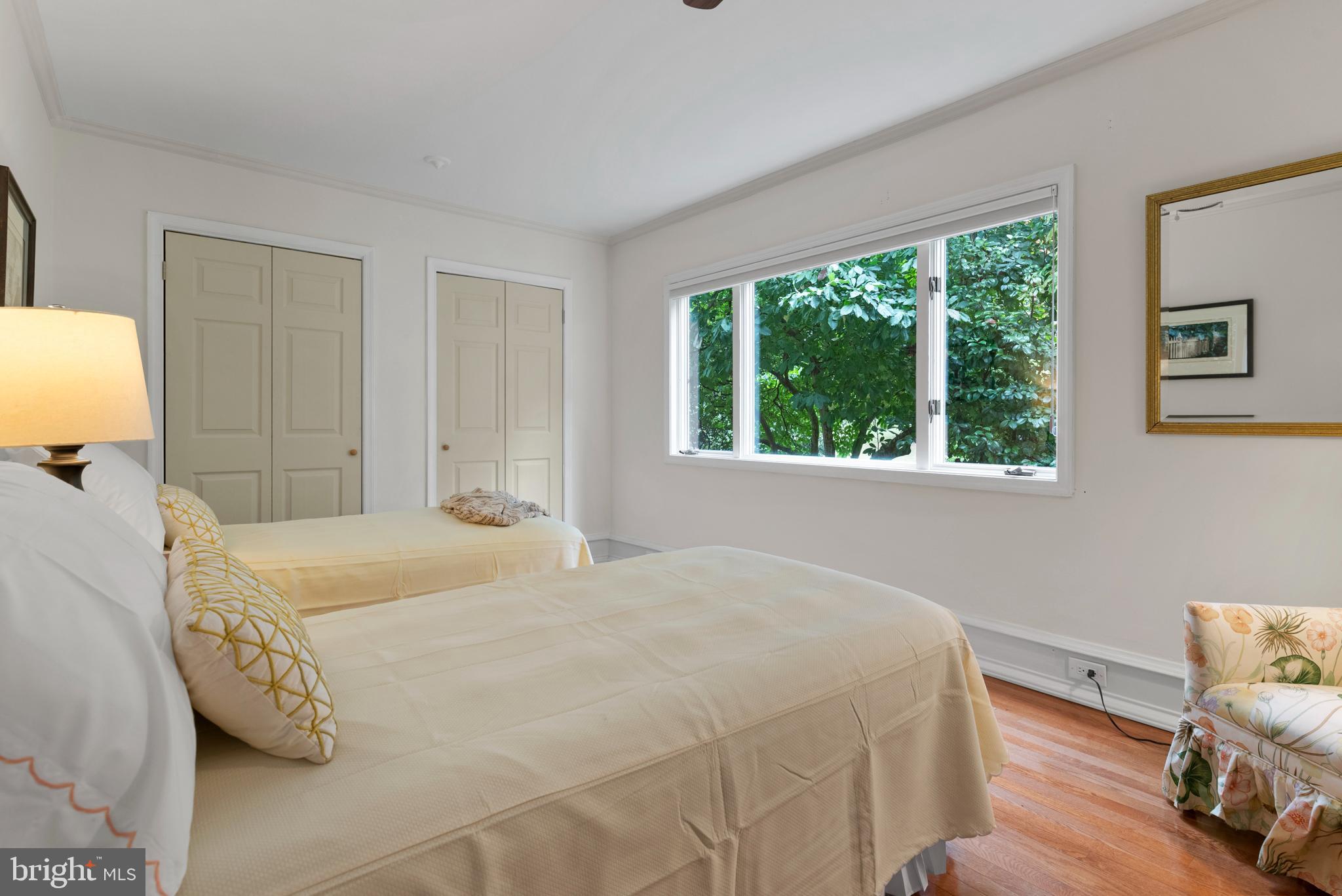 GIBSON ISLAND - Residential