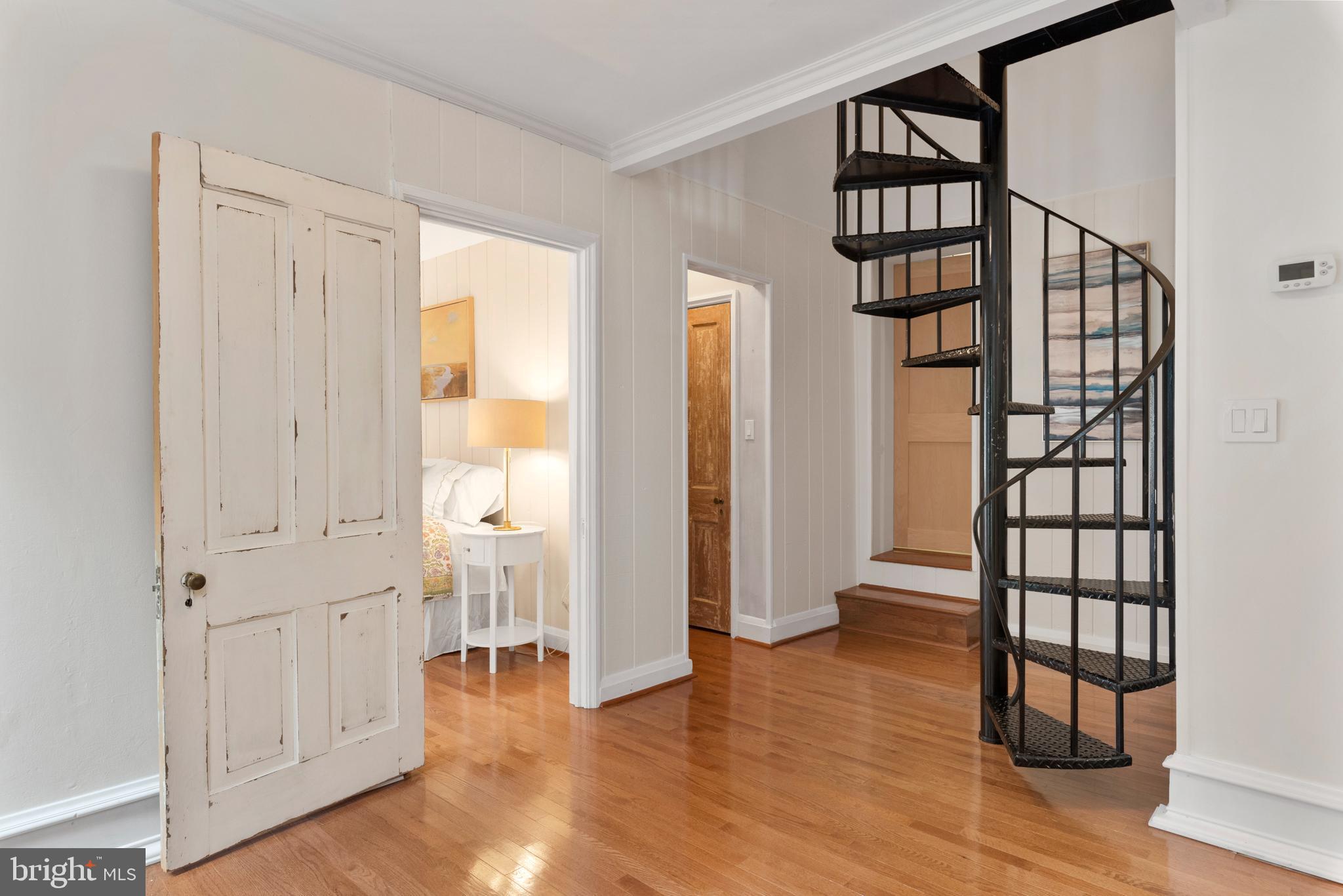 GIBSON ISLAND - Residential