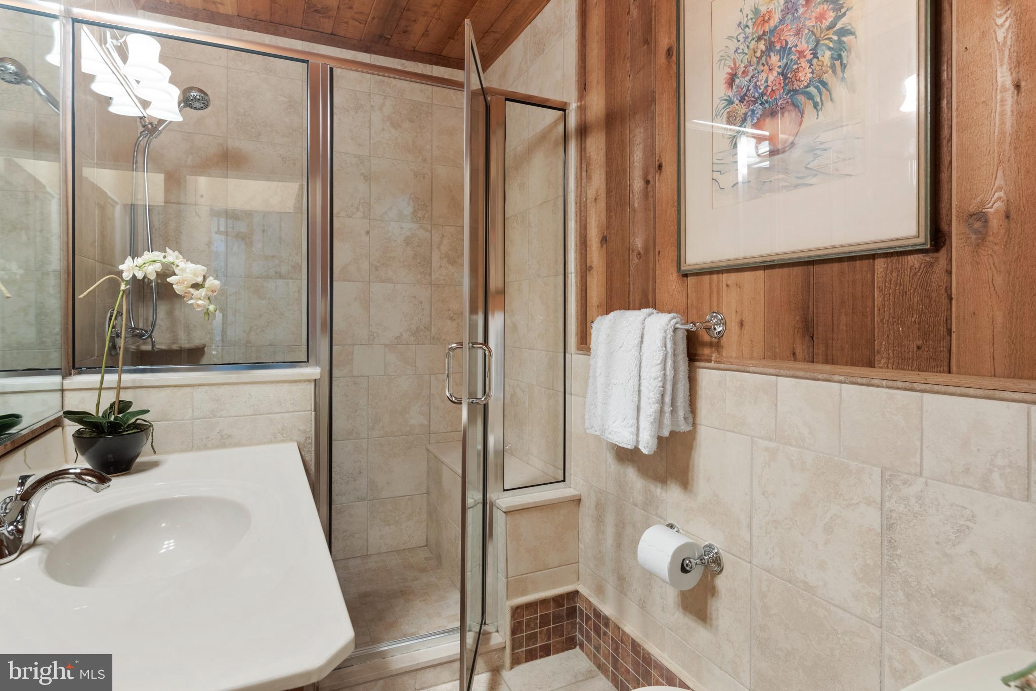 GIBSON ISLAND - Residential