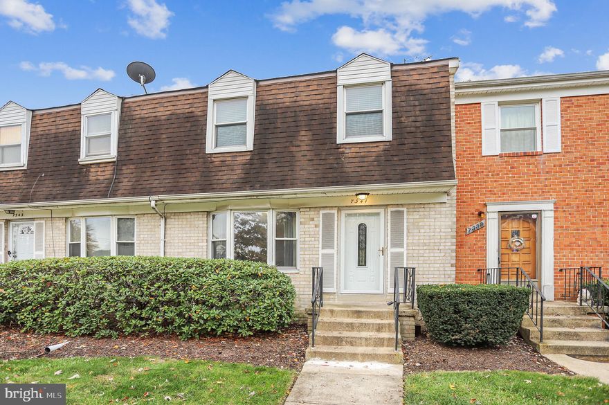 Three, three, three! Three level, three bedroom, three bathroom townhouse style condo close to major thoroughfares and public transportation.  Lower level basement provides access to a fenced back yard. The property has been recently updated and includes new carpet, fresh paint, and granite counter tops in the kitchen and bathrooms. Condo community is not FHA approved.

Multiple agents have asked for seller disclosures. Multiple offers anticipated. Offers due  11/18/21 by 10 am. Thanks for showing!