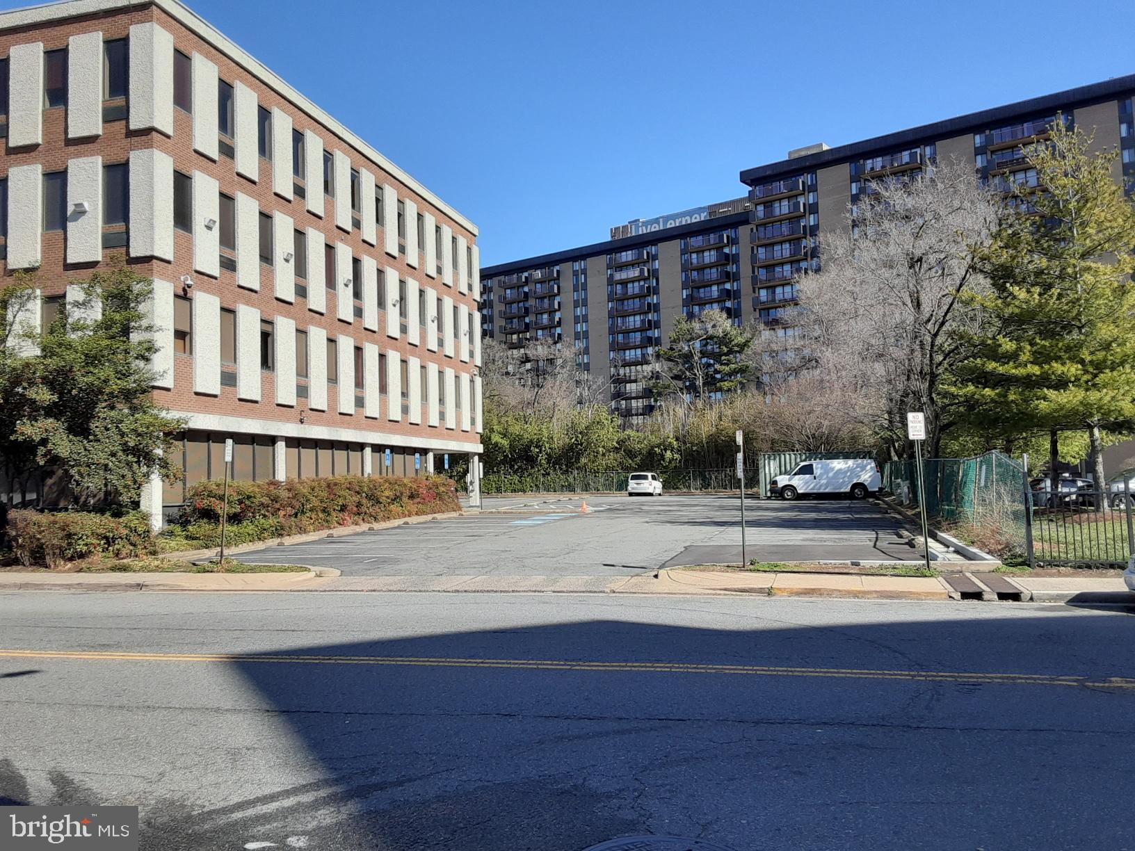 6121 LINCOLNIA ROAD 400