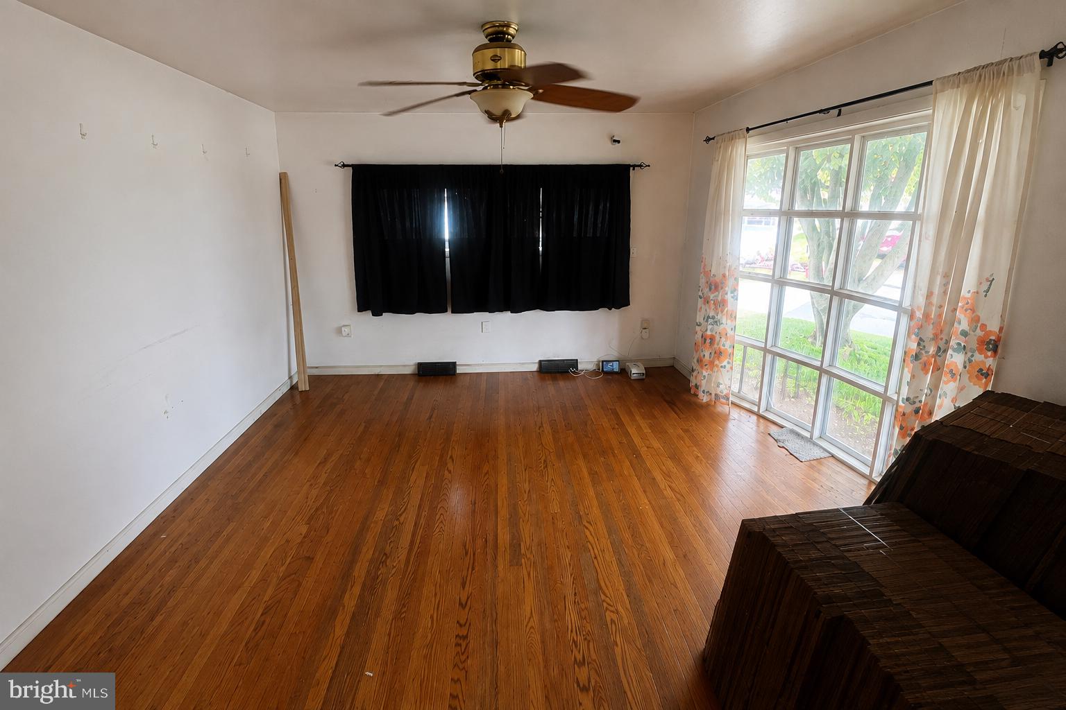 2070 SANDALWOOD COURT