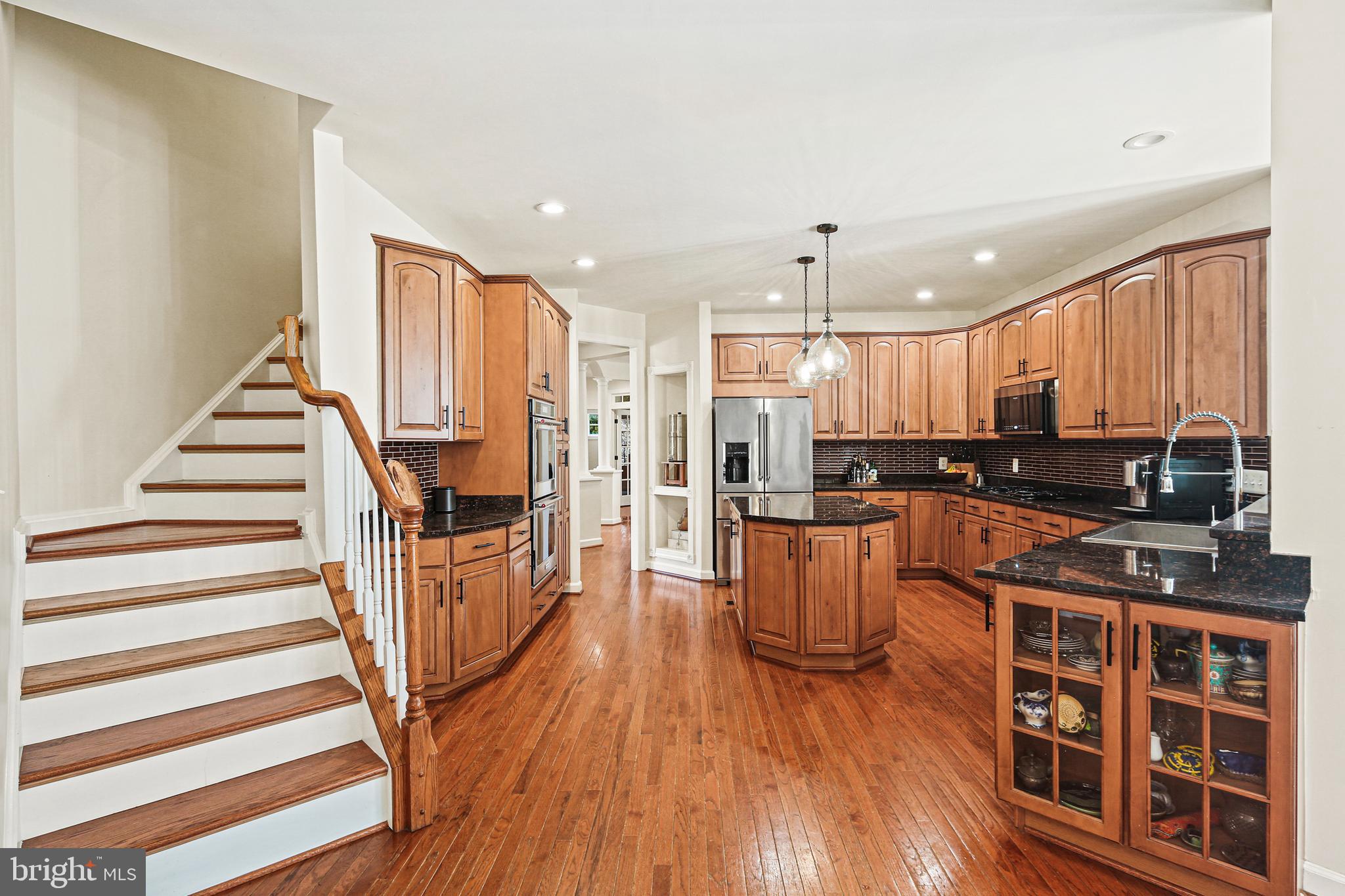 LAKE FOREST - Residential