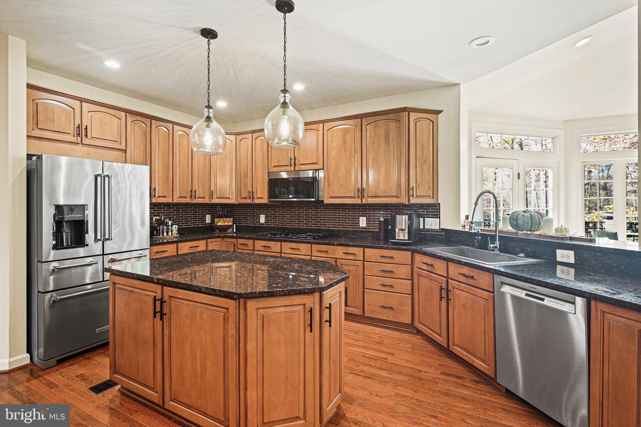 LAKE FOREST - Residential