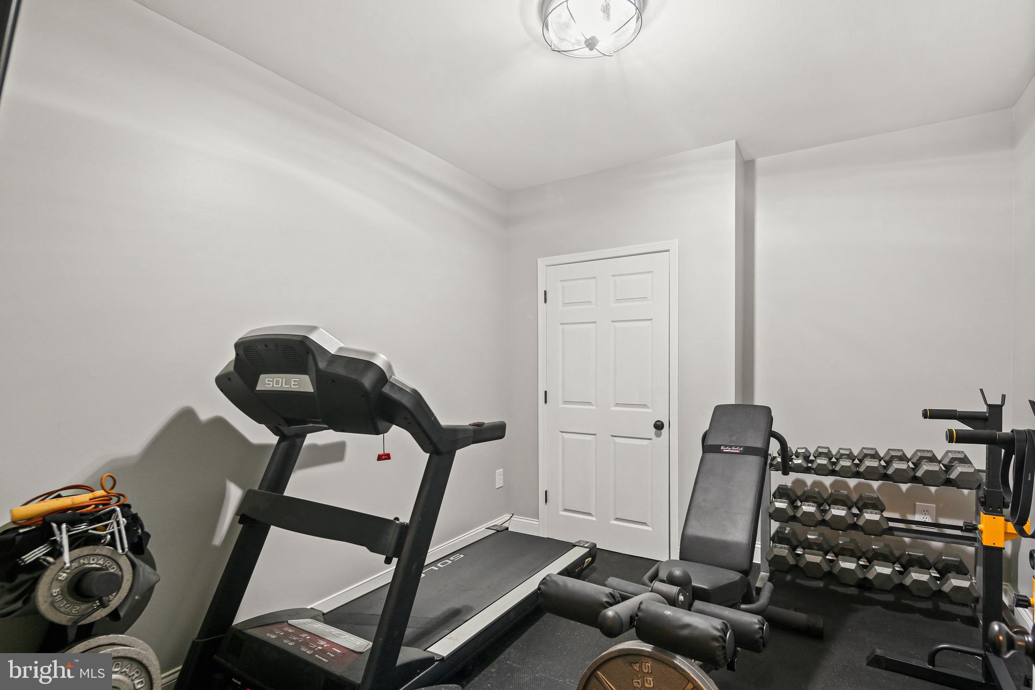 LAKE FOREST - Residential