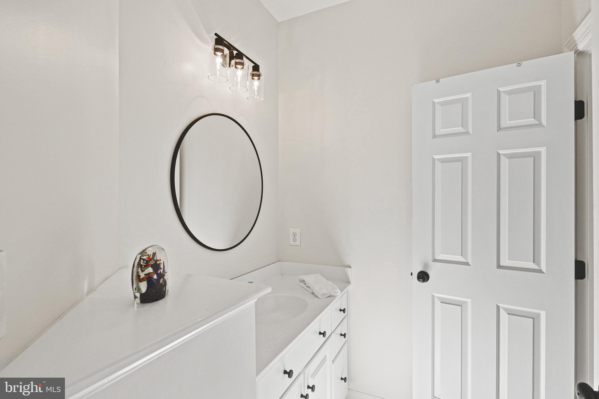 LAKE FOREST - Residential