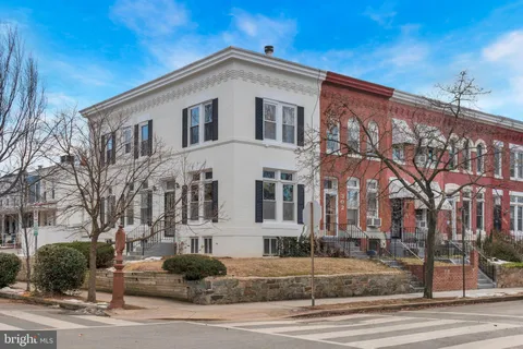 MLS: DCDC2187836