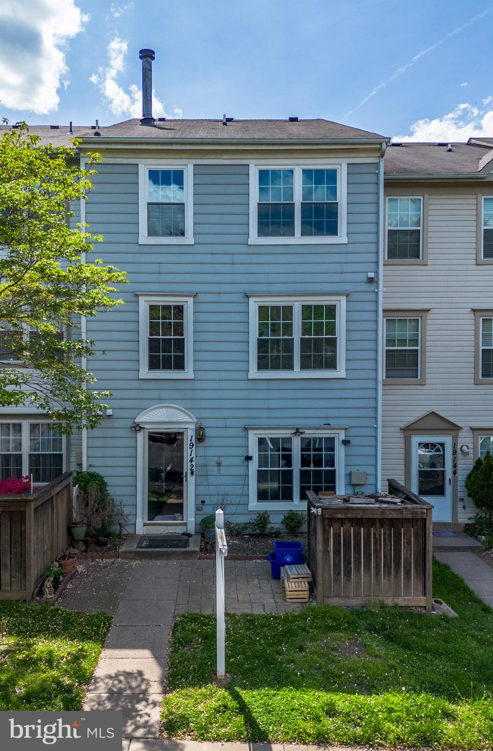 WOODFIELD - Residential