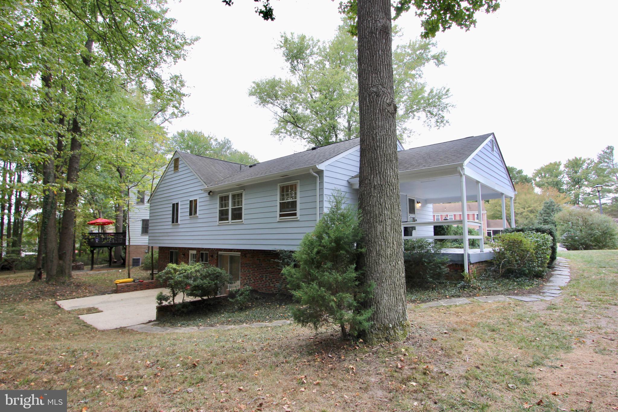 STONEYBROOKE - Residential