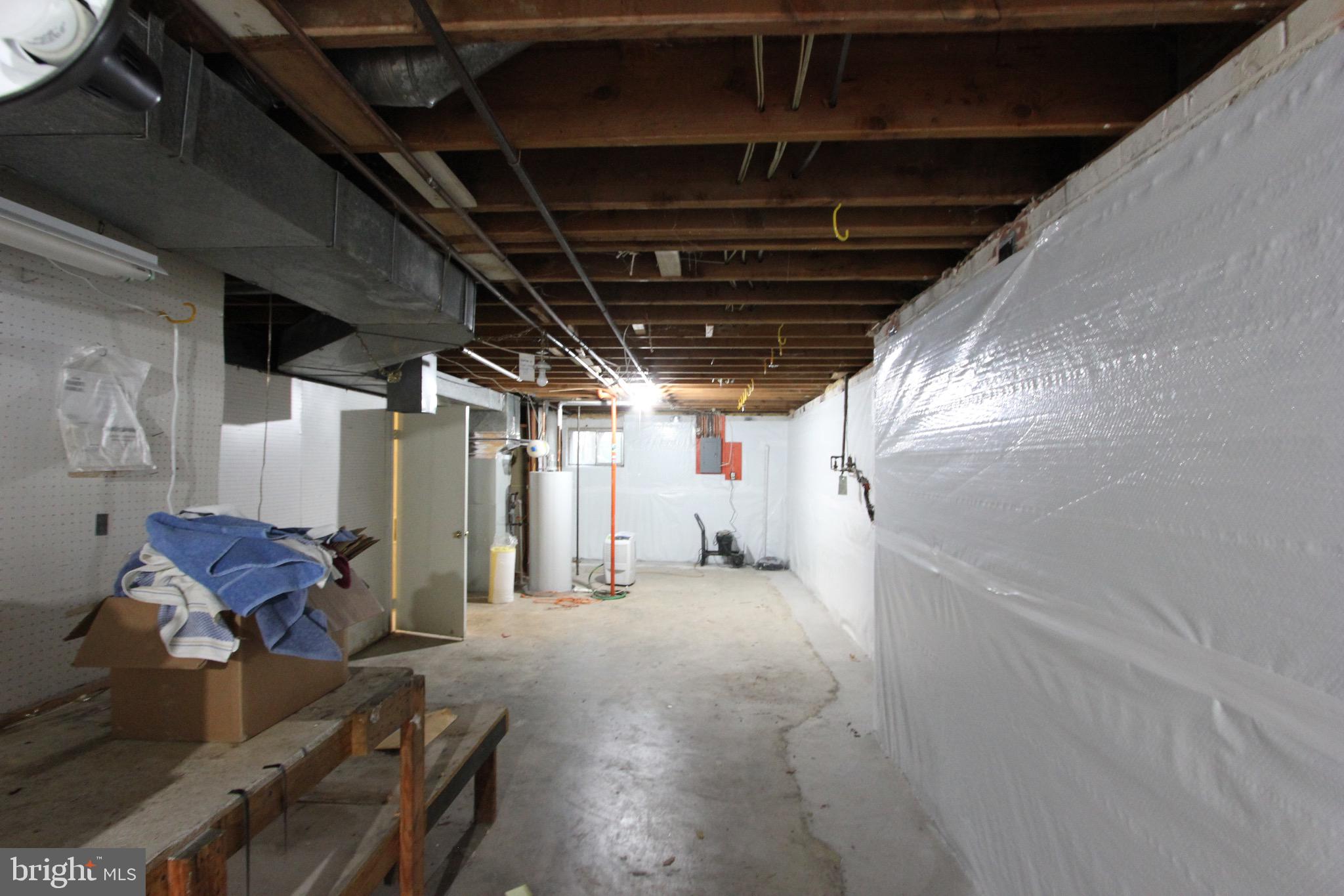 STONEYBROOKE - Residential