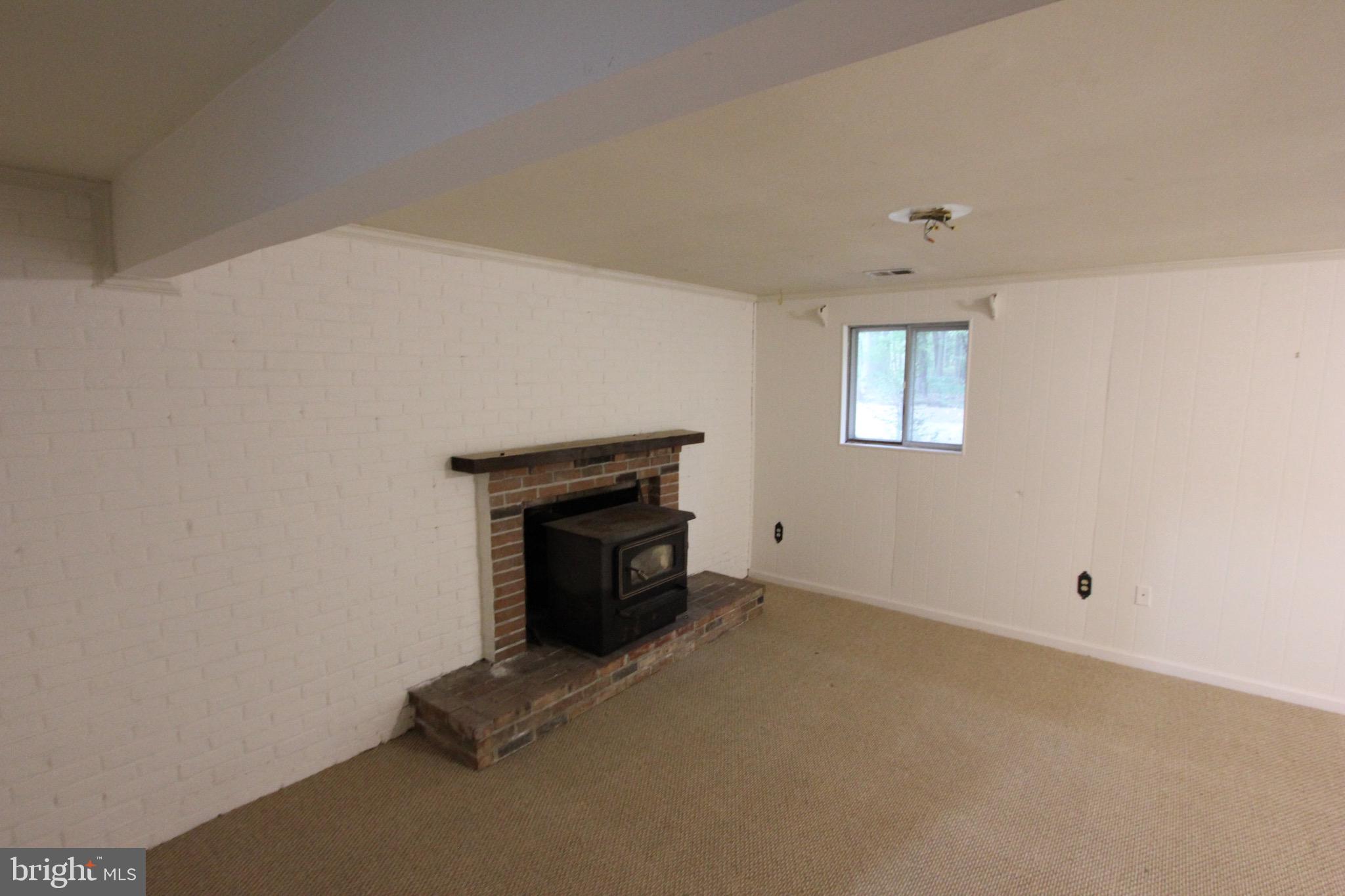 STONEYBROOKE - Residential