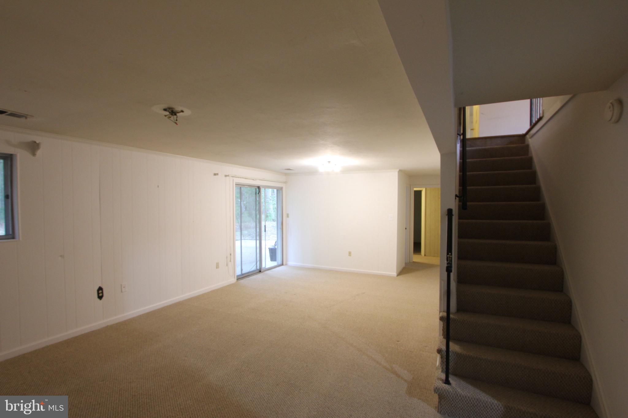 STONEYBROOKE - Residential