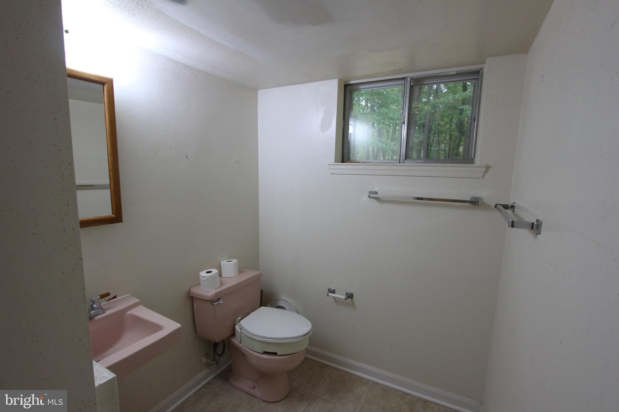 STONEYBROOKE - Residential