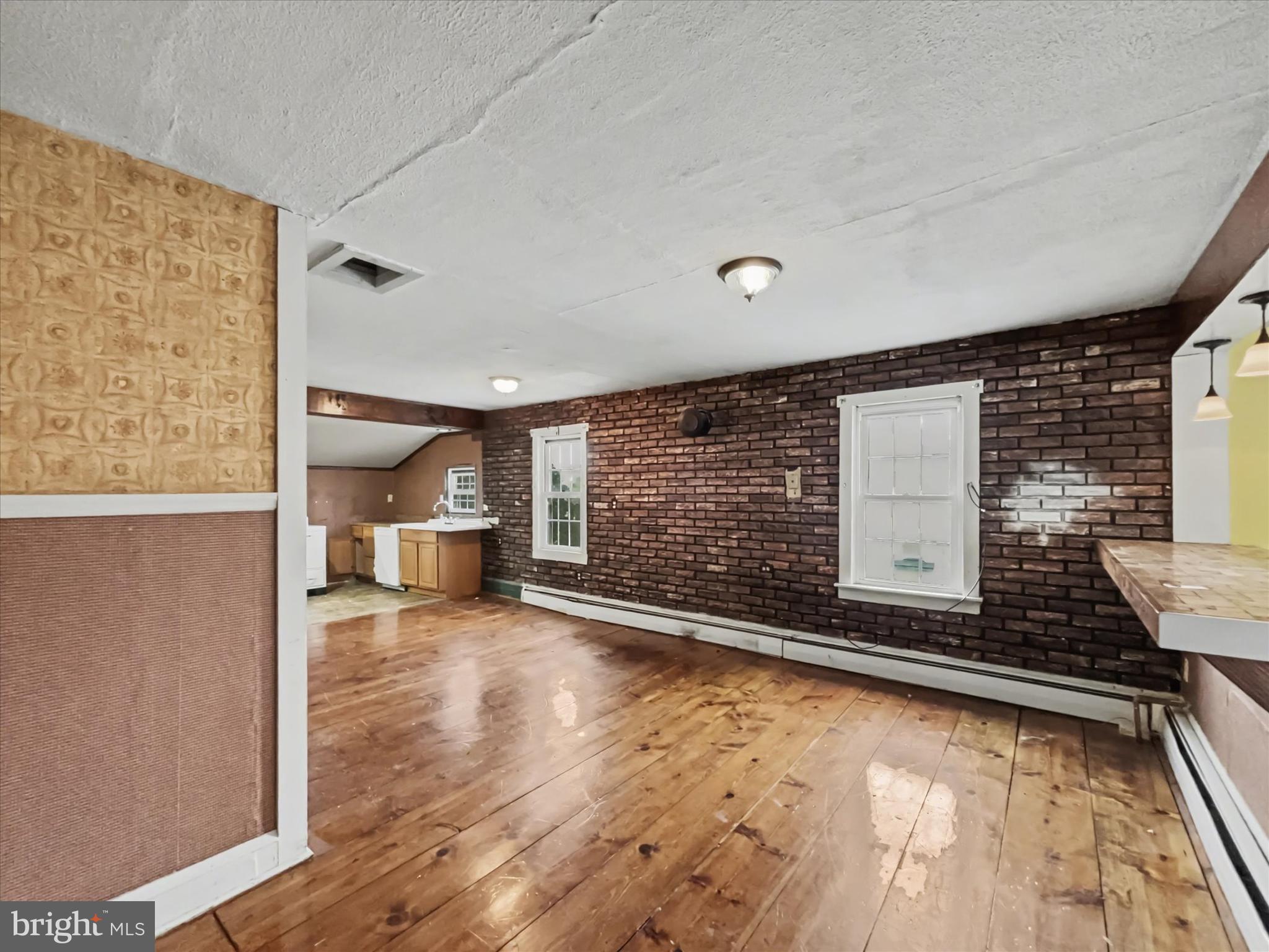 LEWISTOWN BORO - Residential