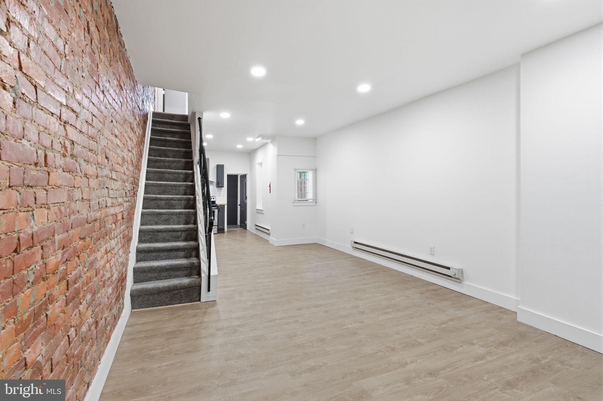 248 E INDIANA AVENUE