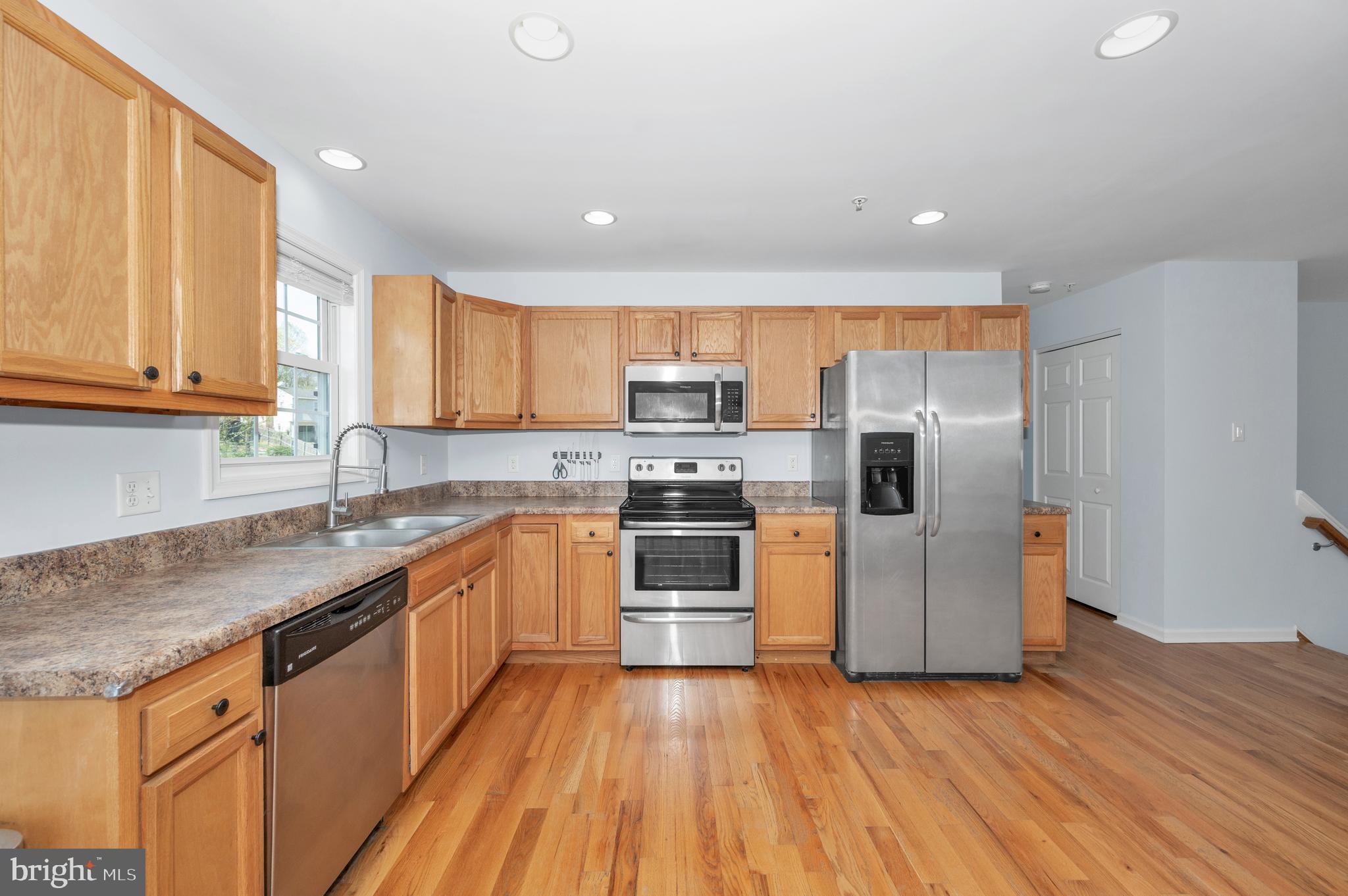 BRUNSWICK - Residential