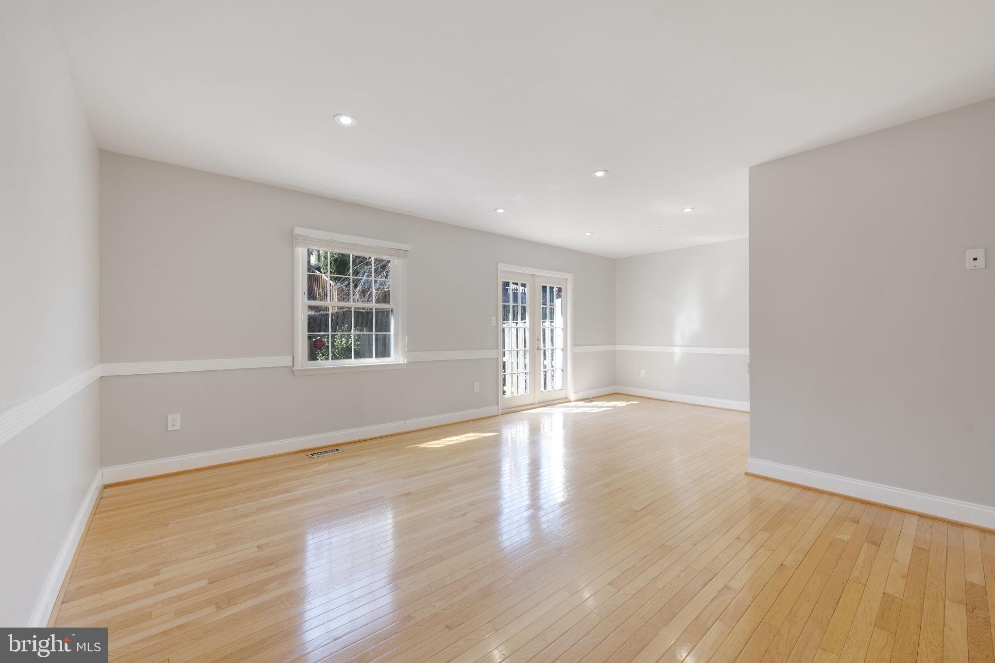 WINDSOR PARK - Residential