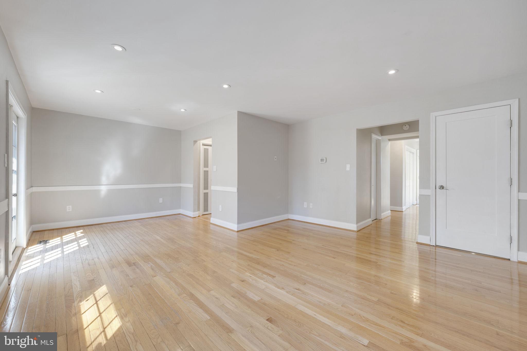 WINDSOR PARK - Residential