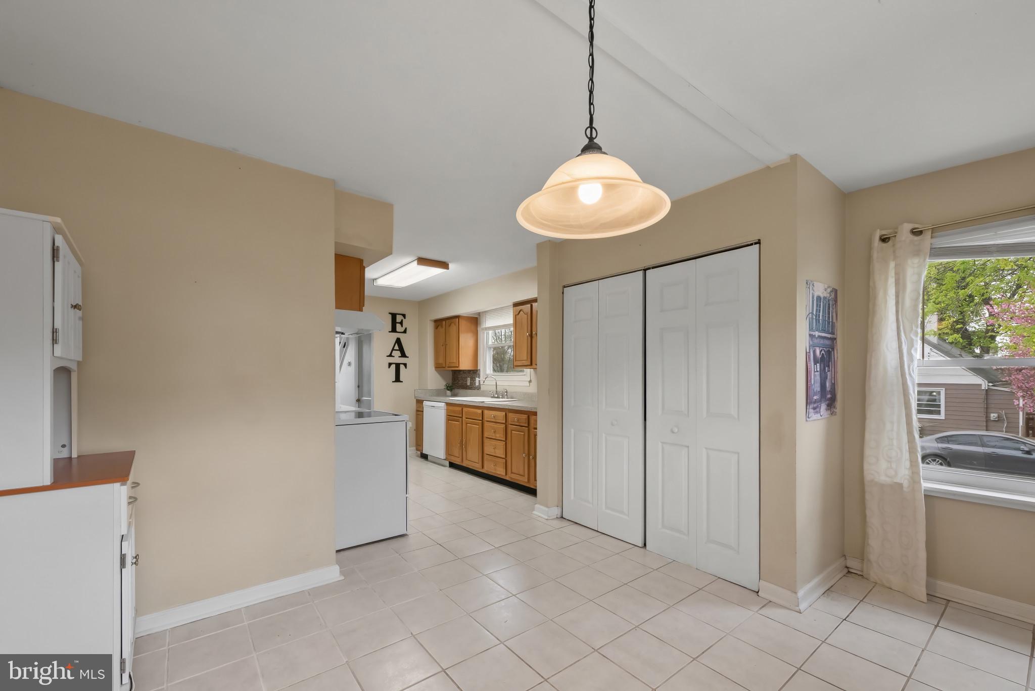 SILVER CREEK - Residential Lease