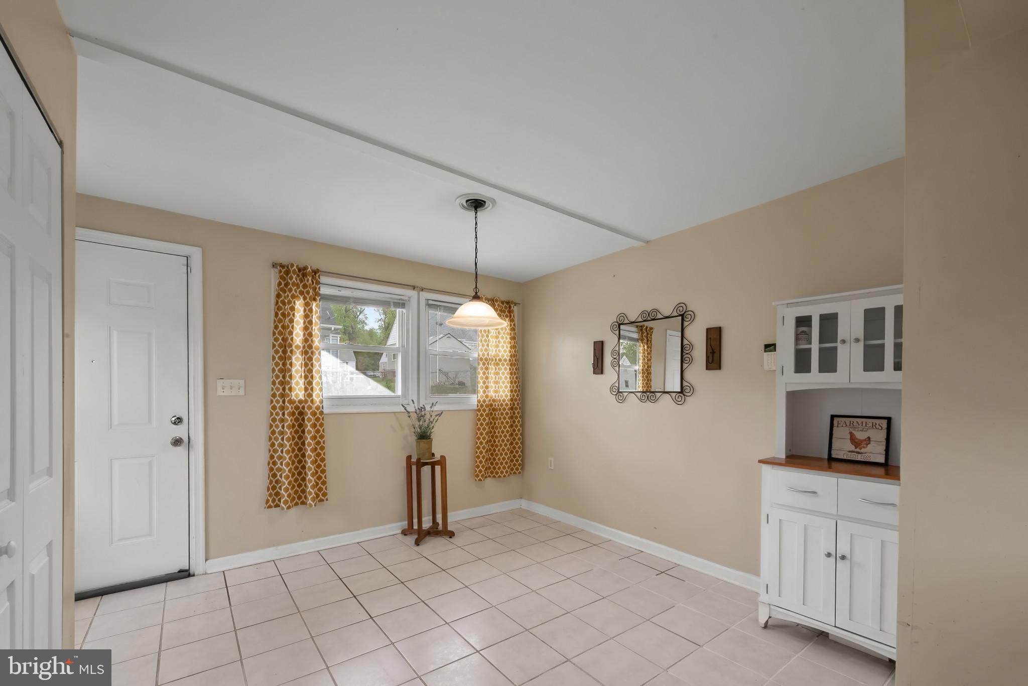 SILVER CREEK - Residential Lease