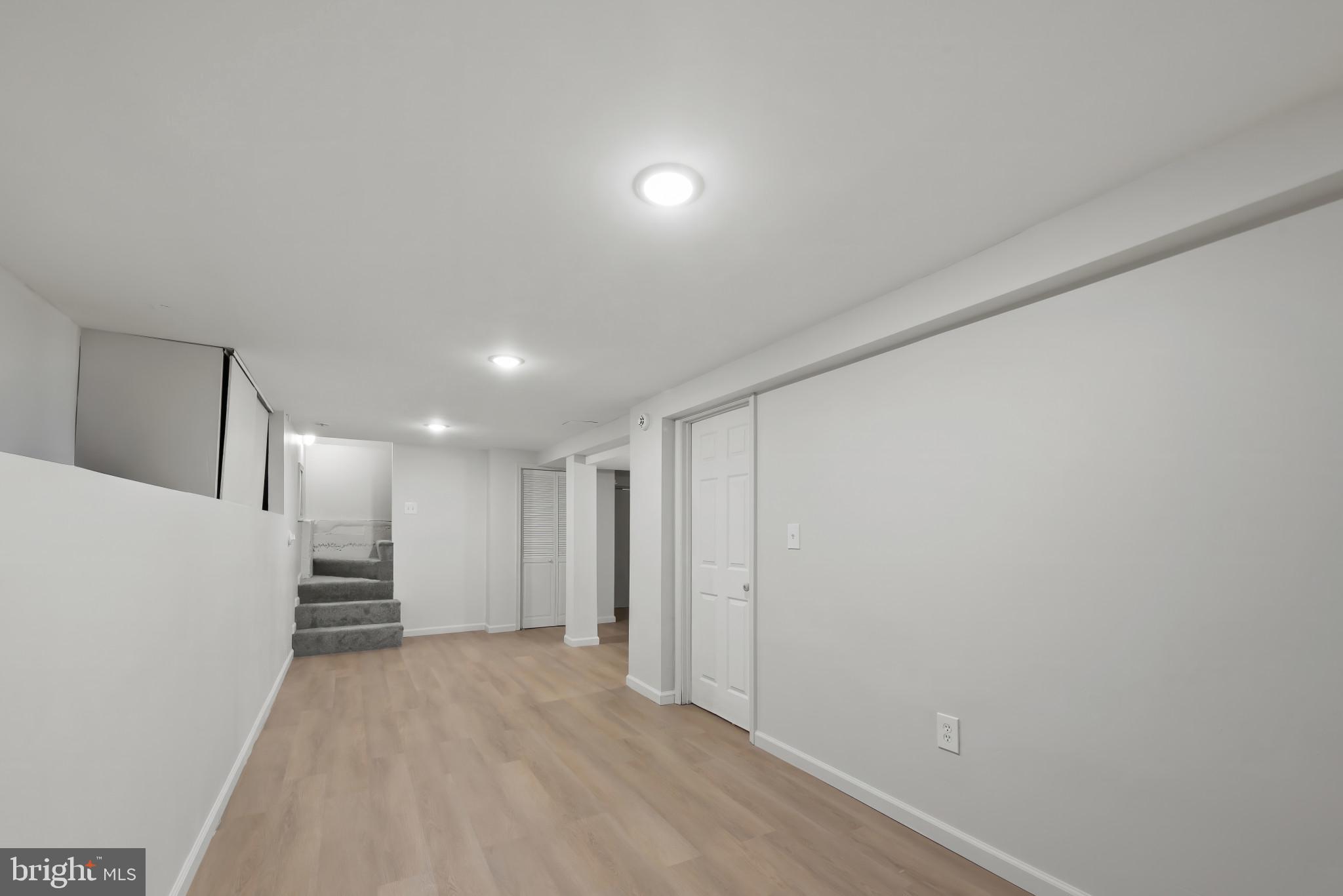 SILVER CREEK - Residential Lease