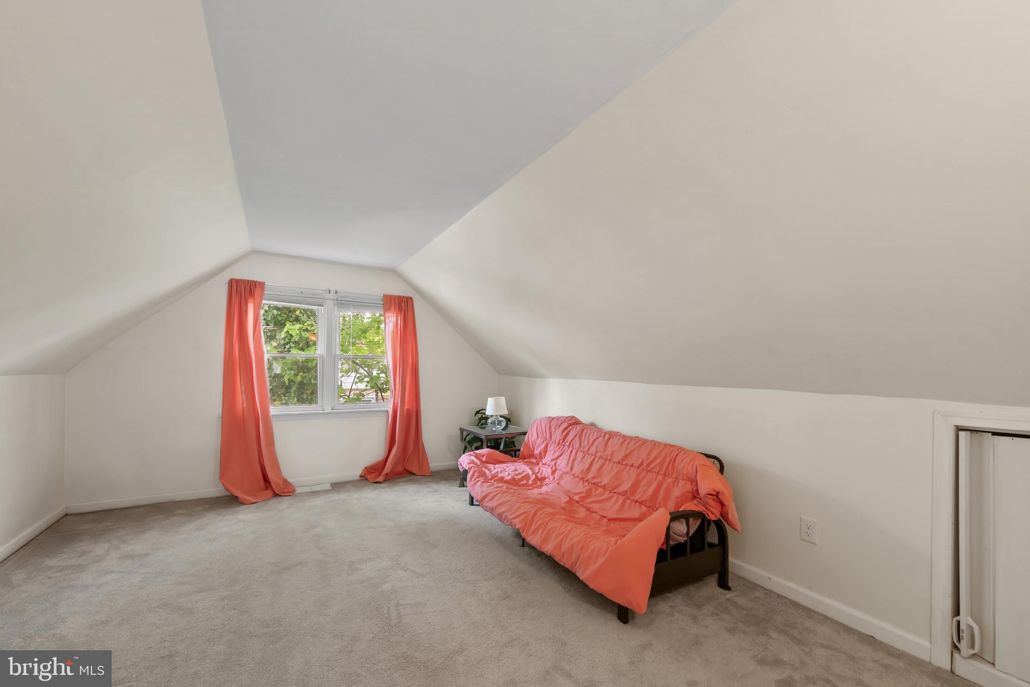 SILVER CREEK - Residential Lease