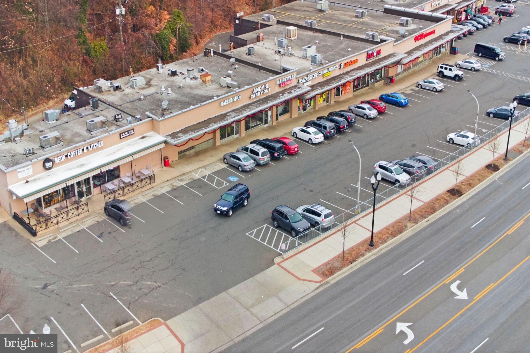 FREDERICK COURTS - Residential Lease