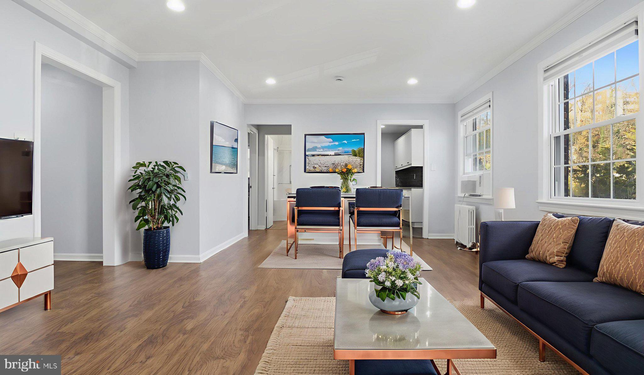 FREDERICK COURTS - Residential Lease