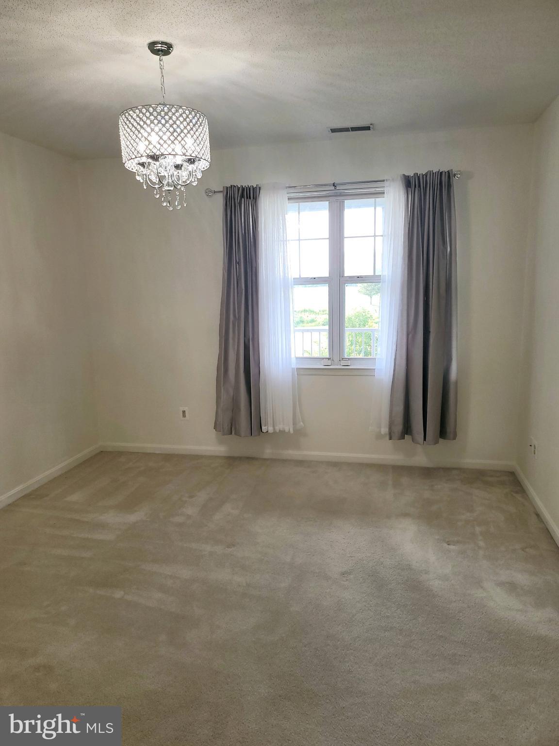 DEVON COURT - Residential