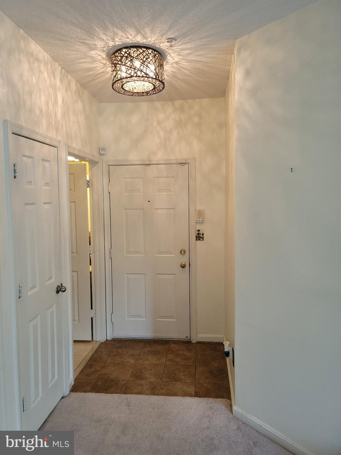 DEVON COURT - Residential