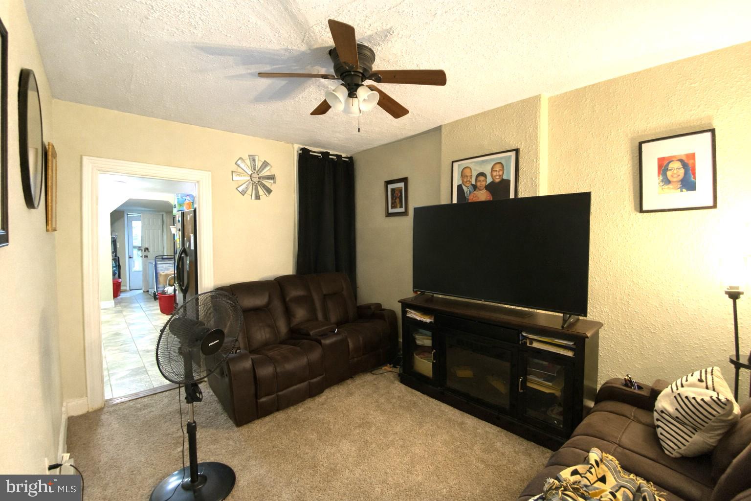 415 E 10TH STREET