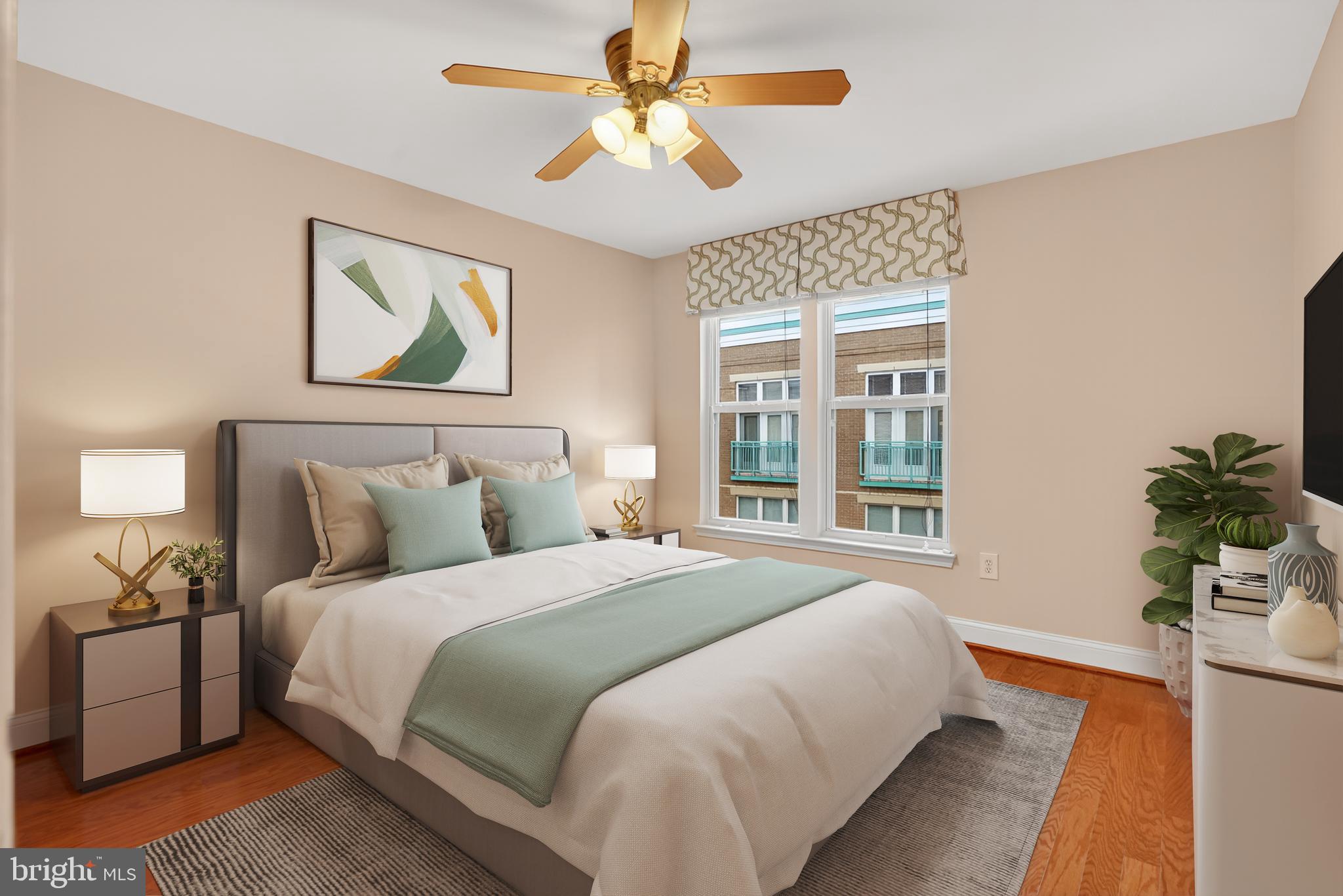 SAVOY AT RESTON TOWN CENTER - Residential