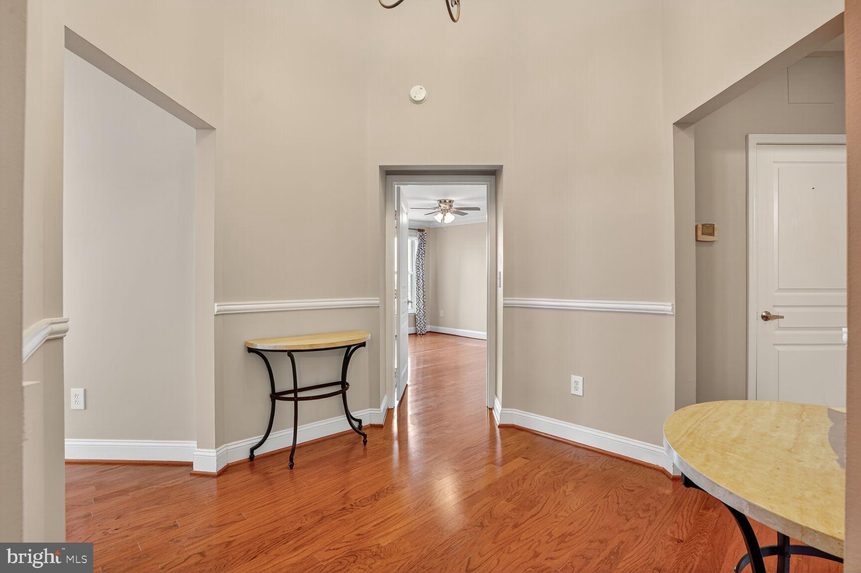 SAVOY AT RESTON TOWN CENTER - Residential