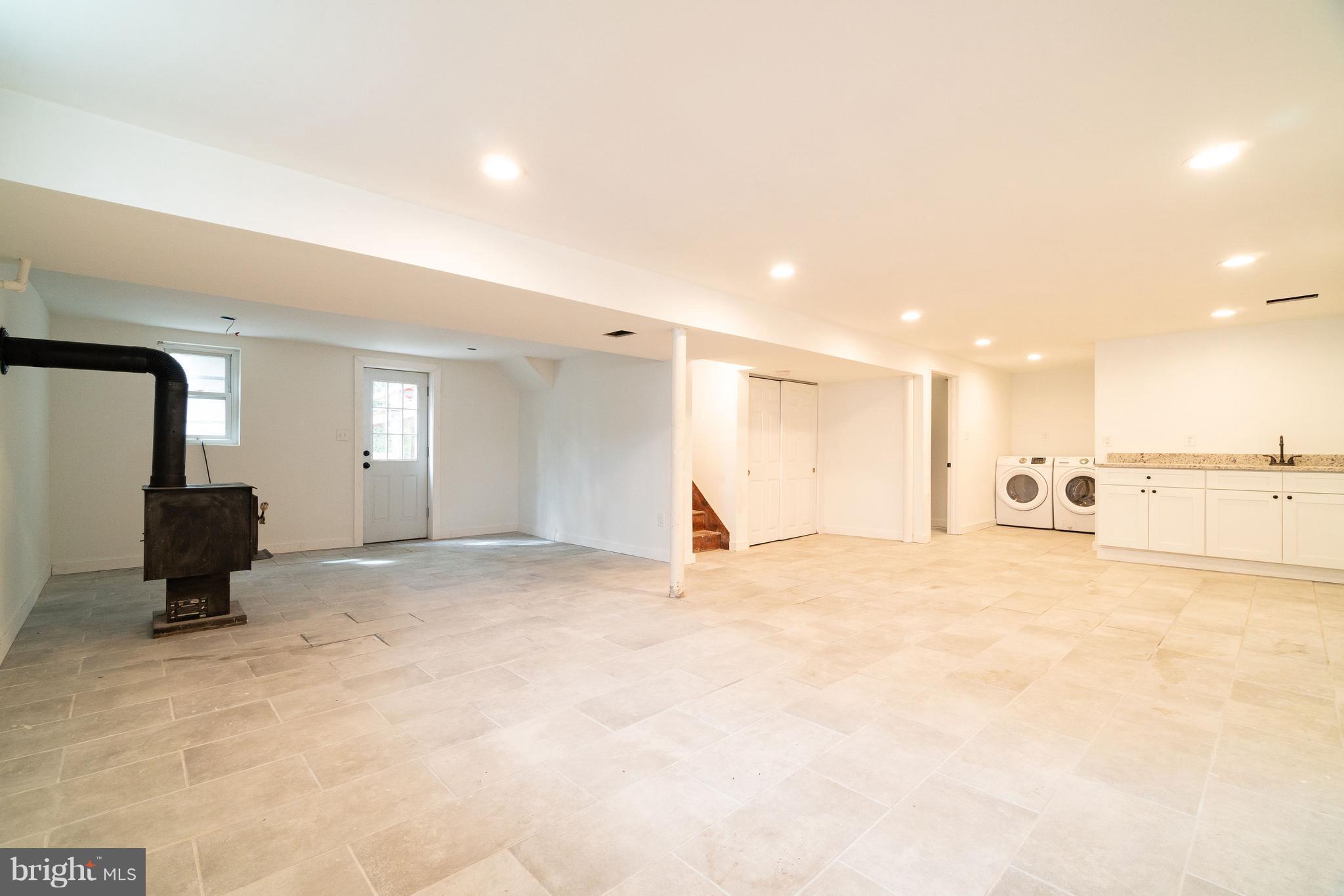 BEACON HEIGHTS - Residential