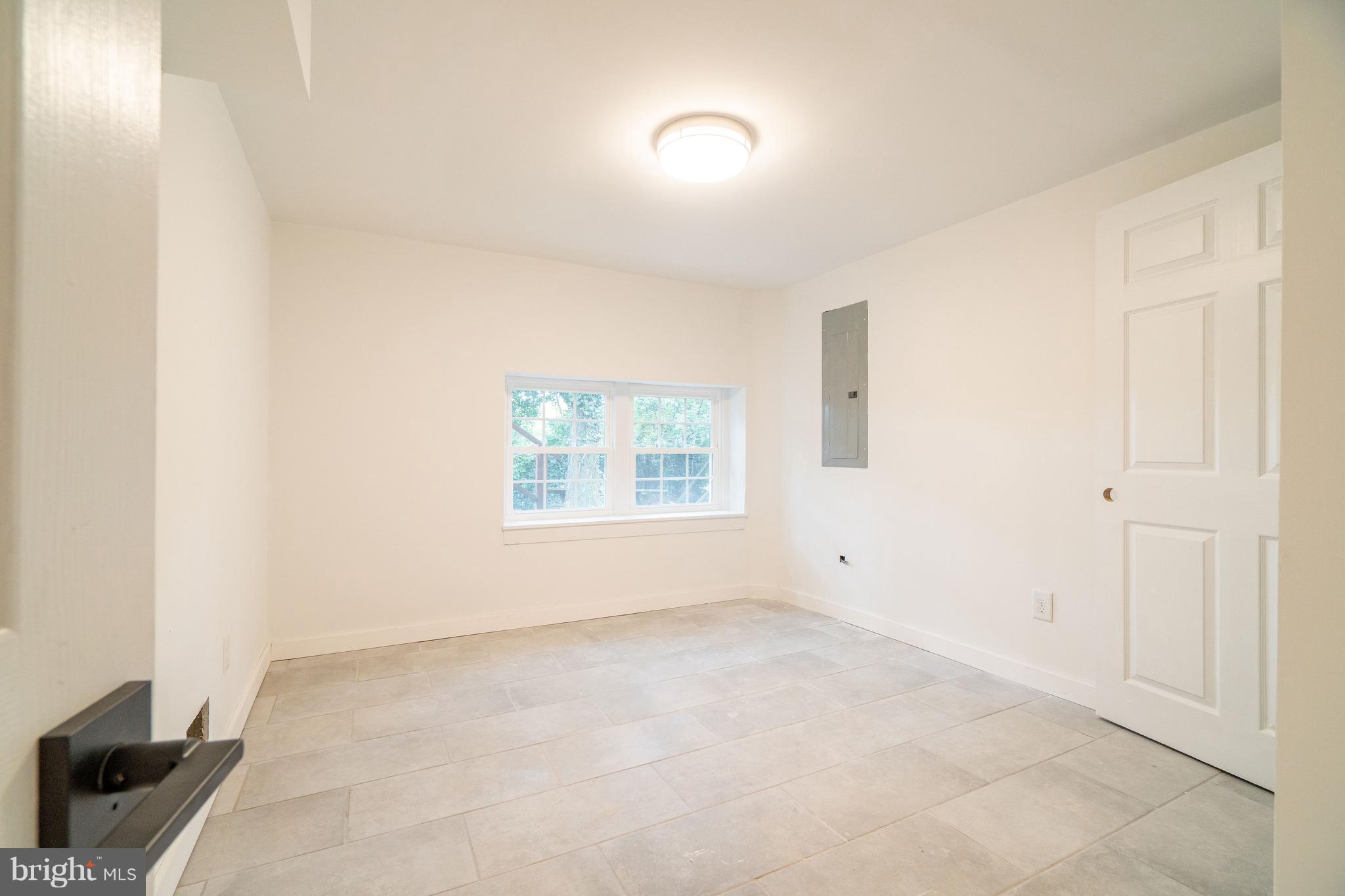 BEACON HEIGHTS - Residential