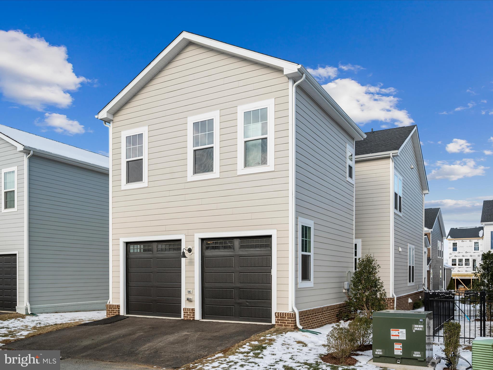 HERITAGE AT MARSHALL - Residential