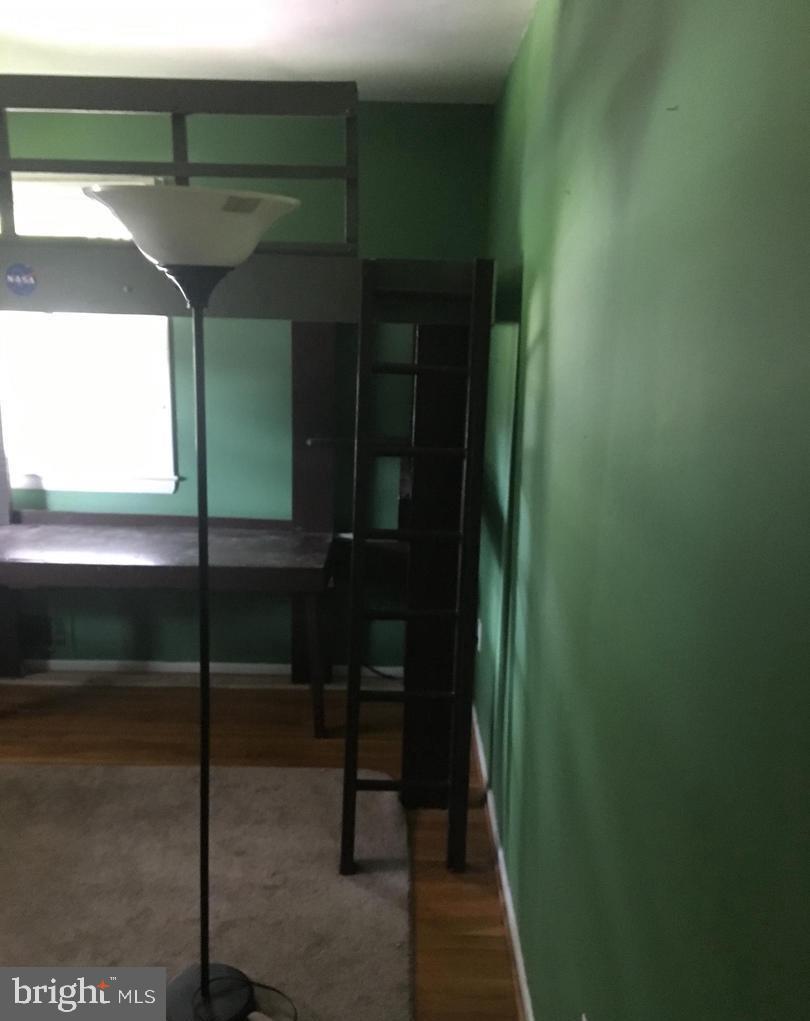 3214 FAIR WOODS PARKWAY