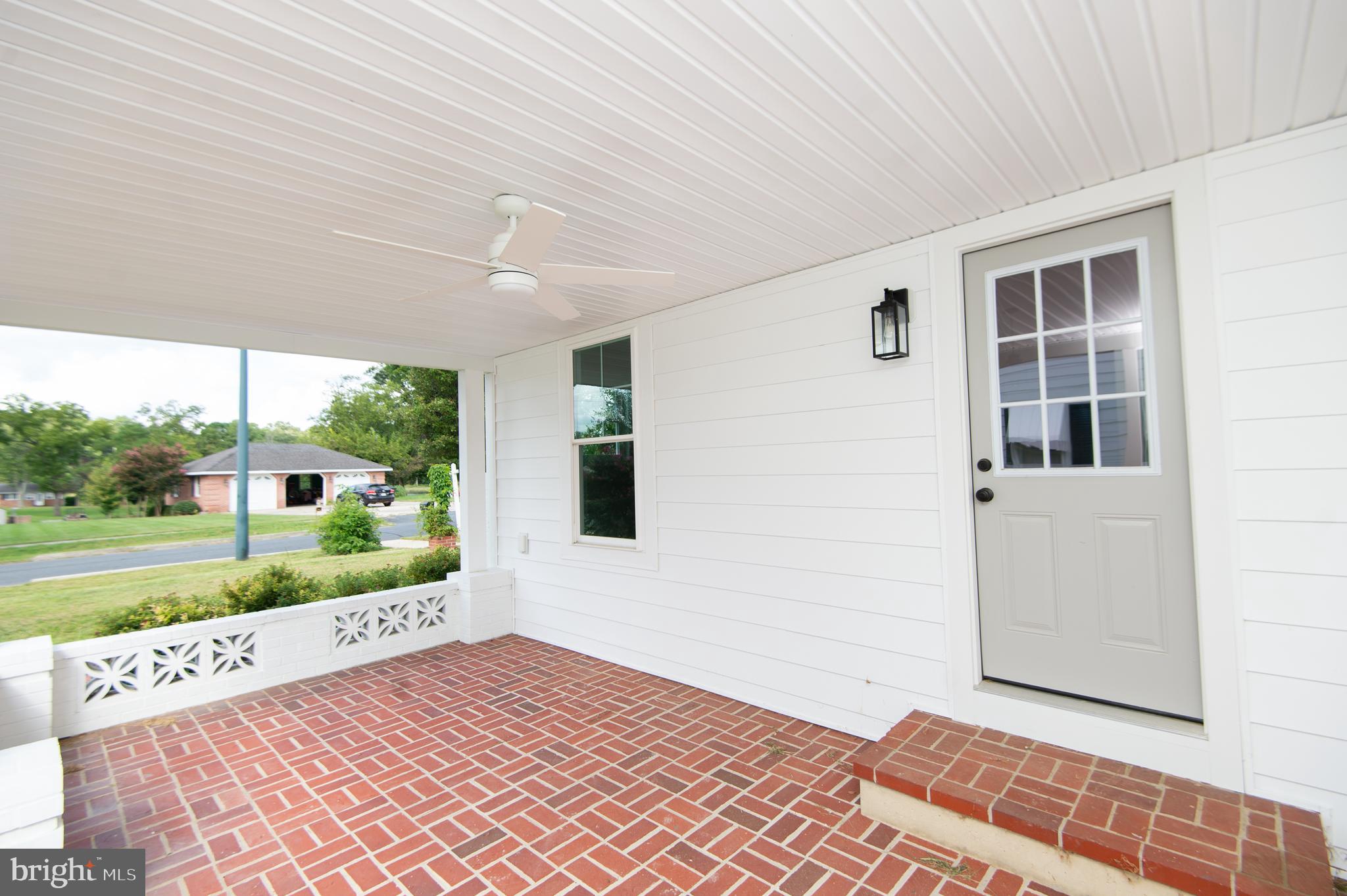 EASTON - Residential