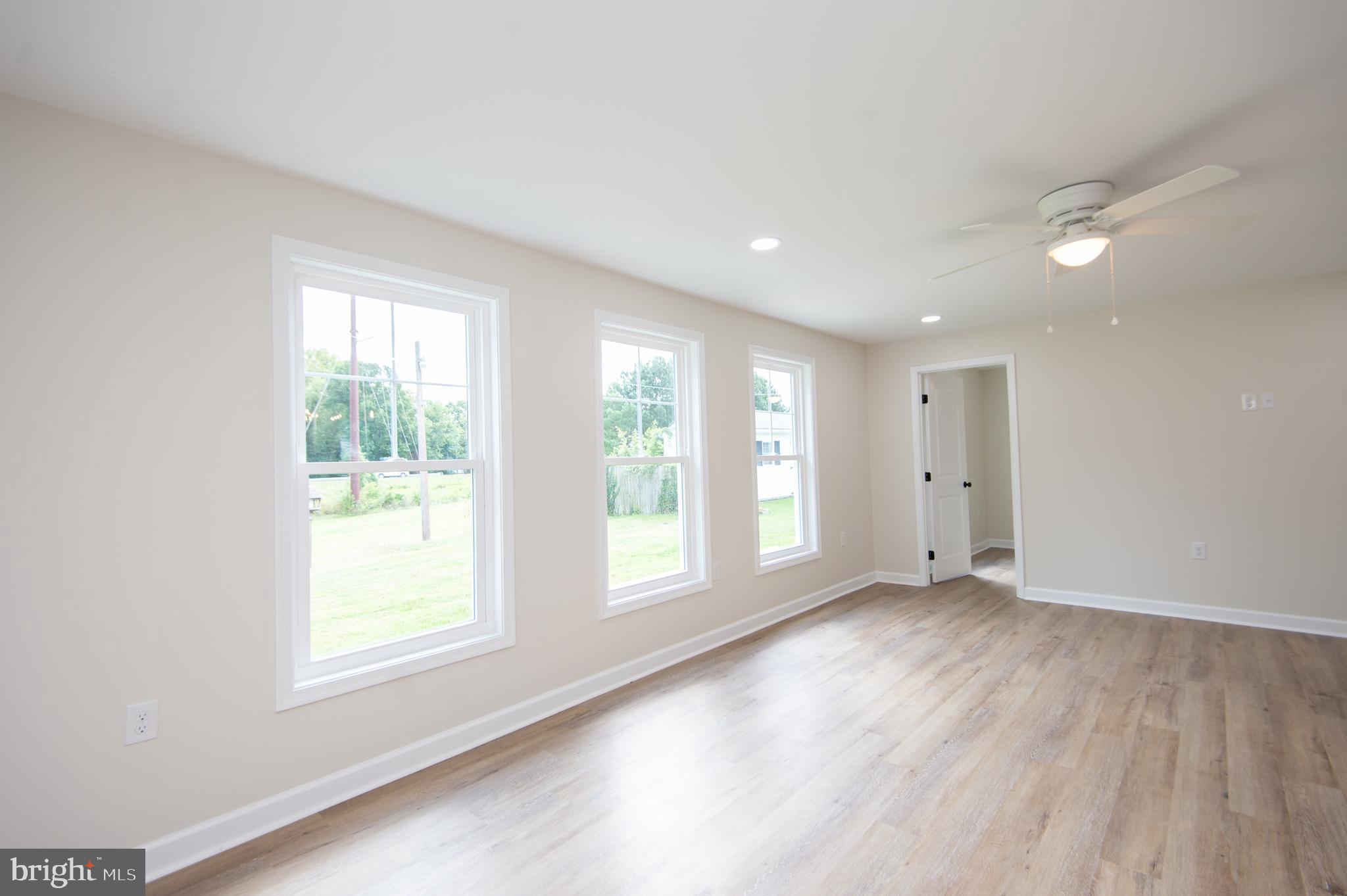 EASTON - Residential