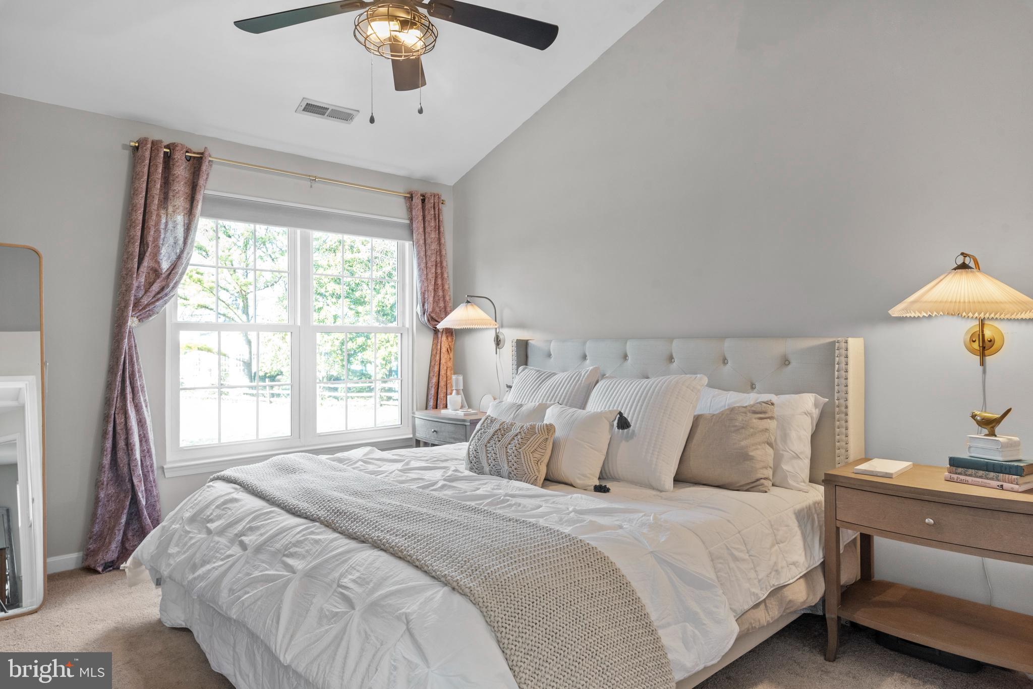 WINDGATE CONDO - Residential