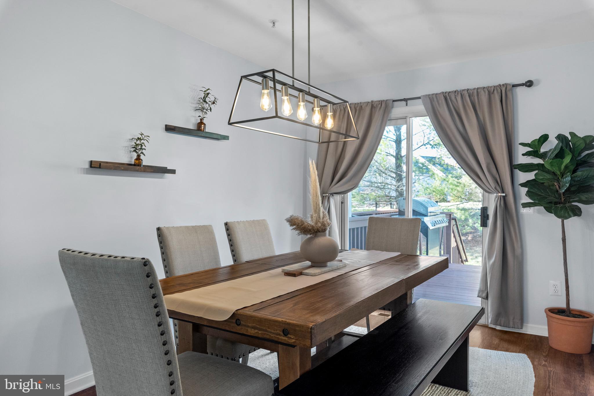 WINDGATE CONDO - Residential