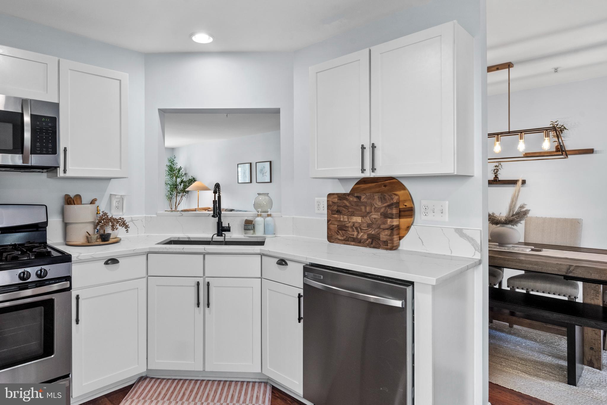 WINDGATE CONDO - Residential