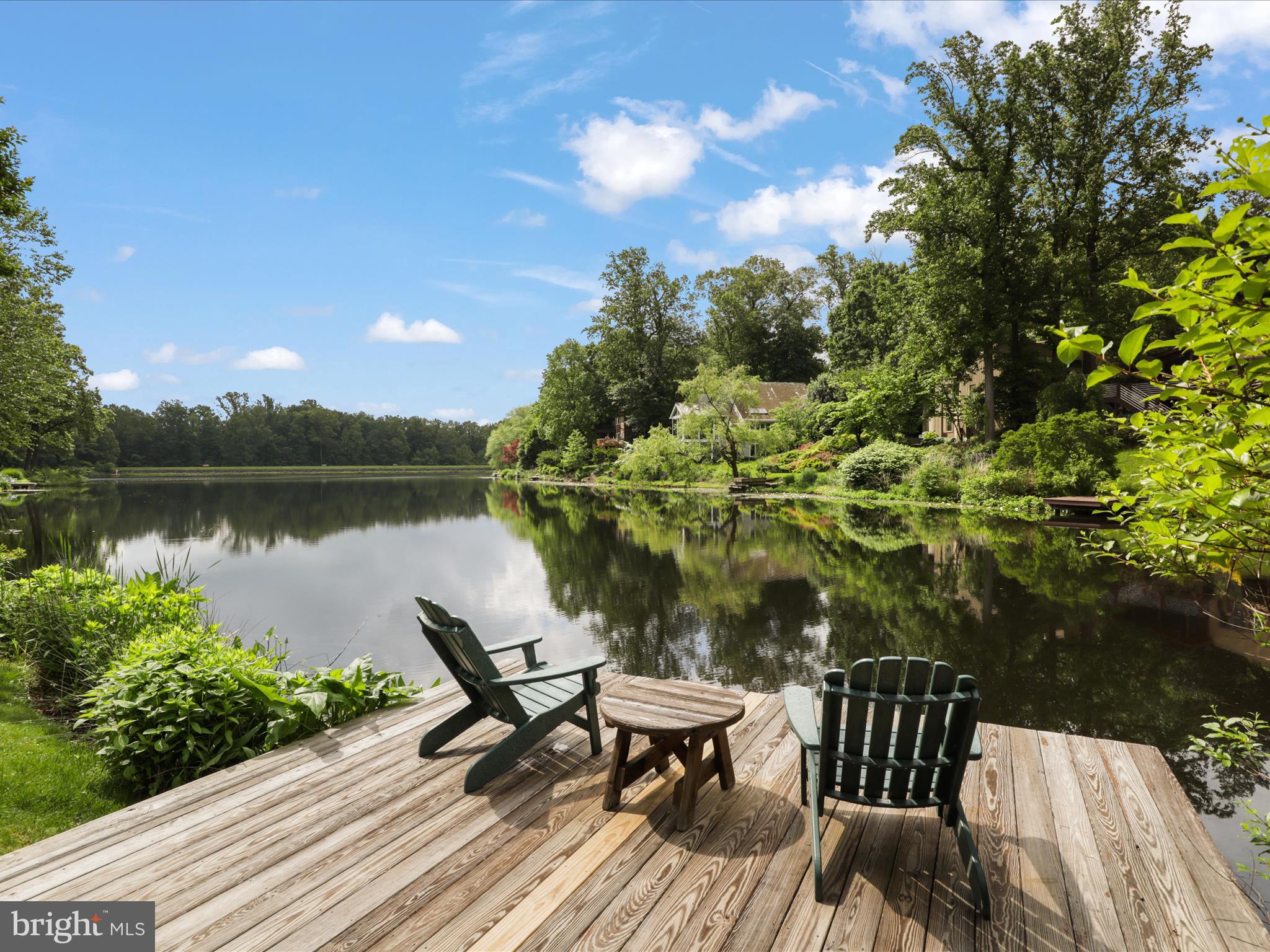 RESTON - Residential